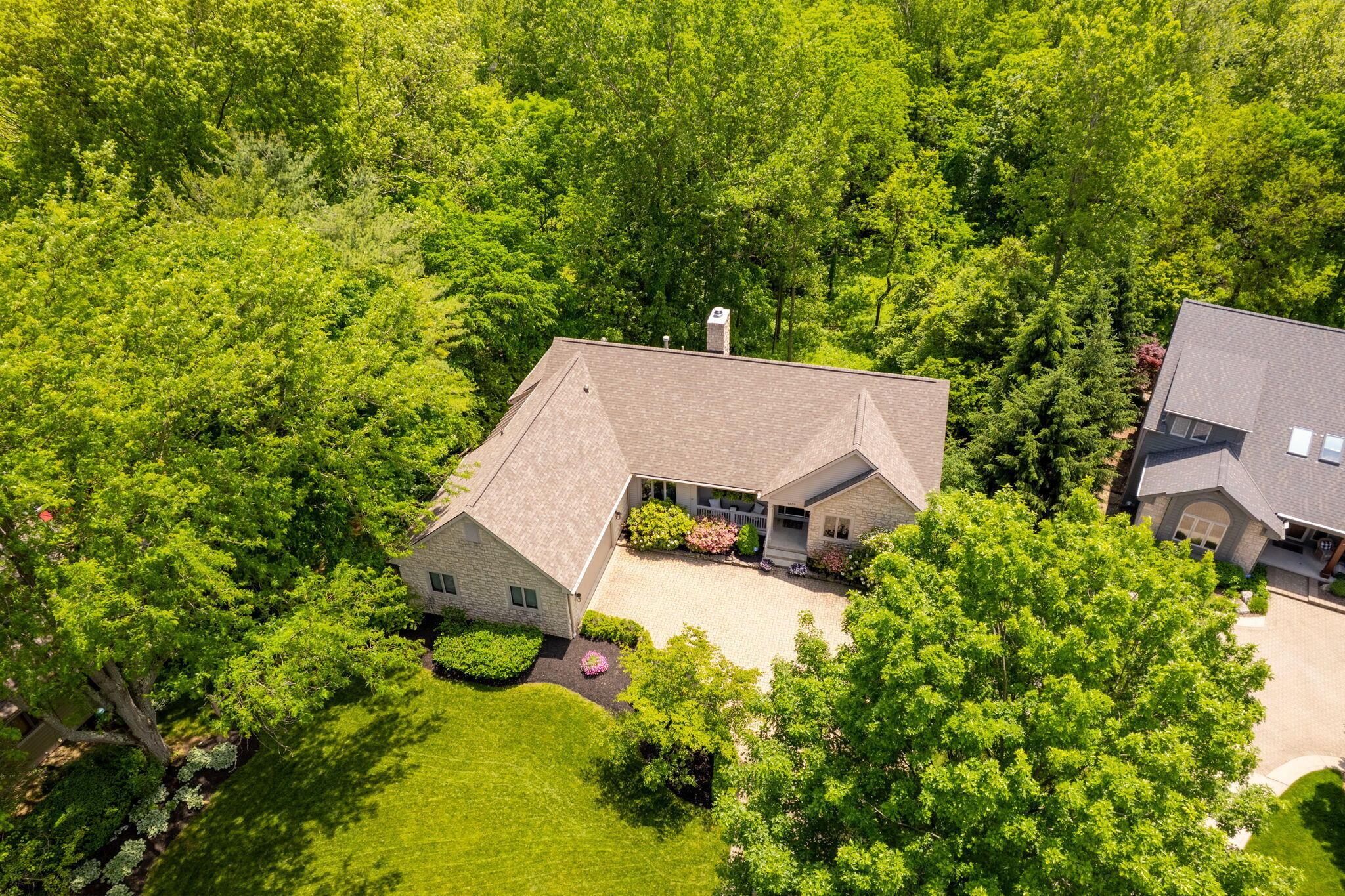 6659 Lakeside Circle E