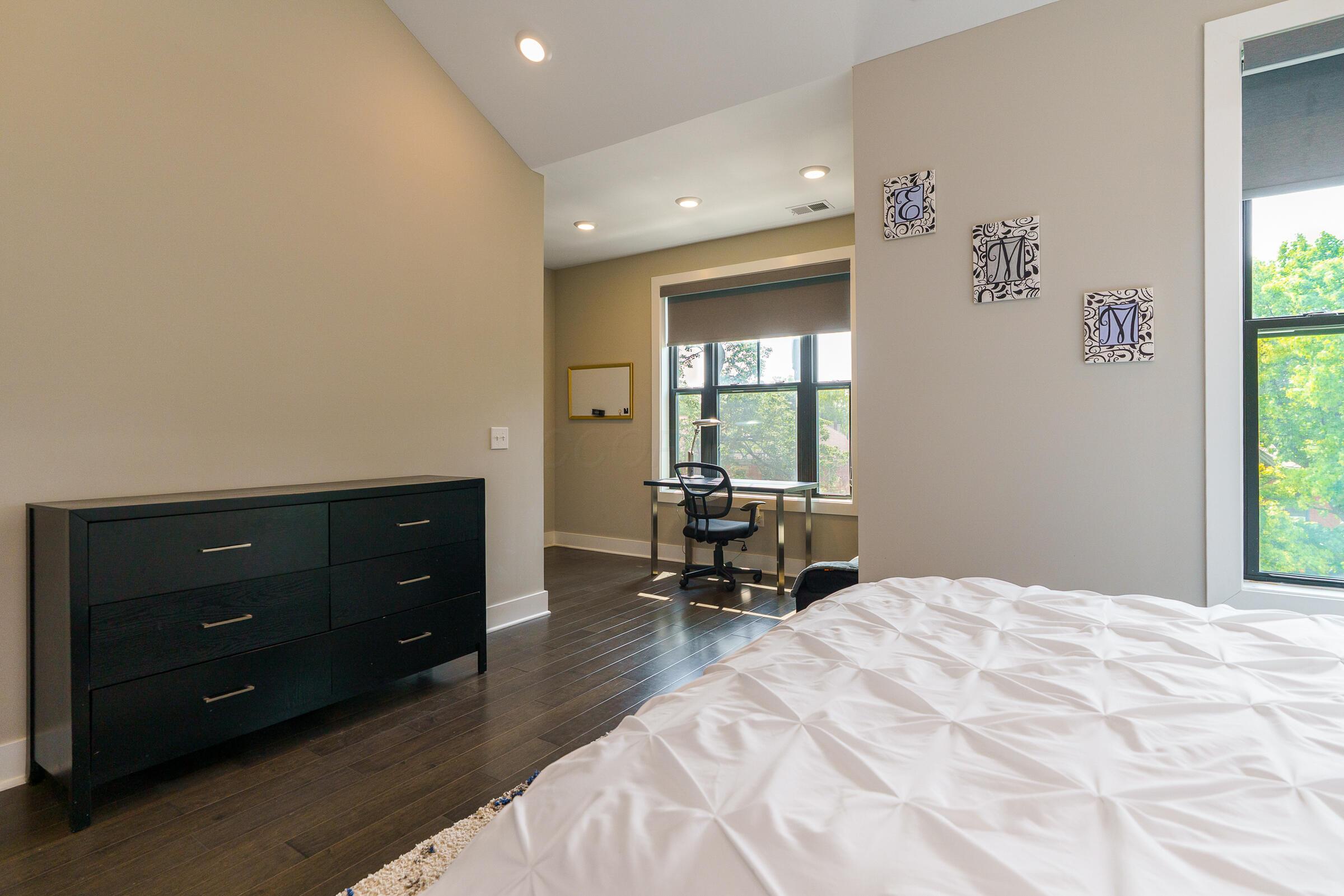 1308 Forsythe Avenue, B