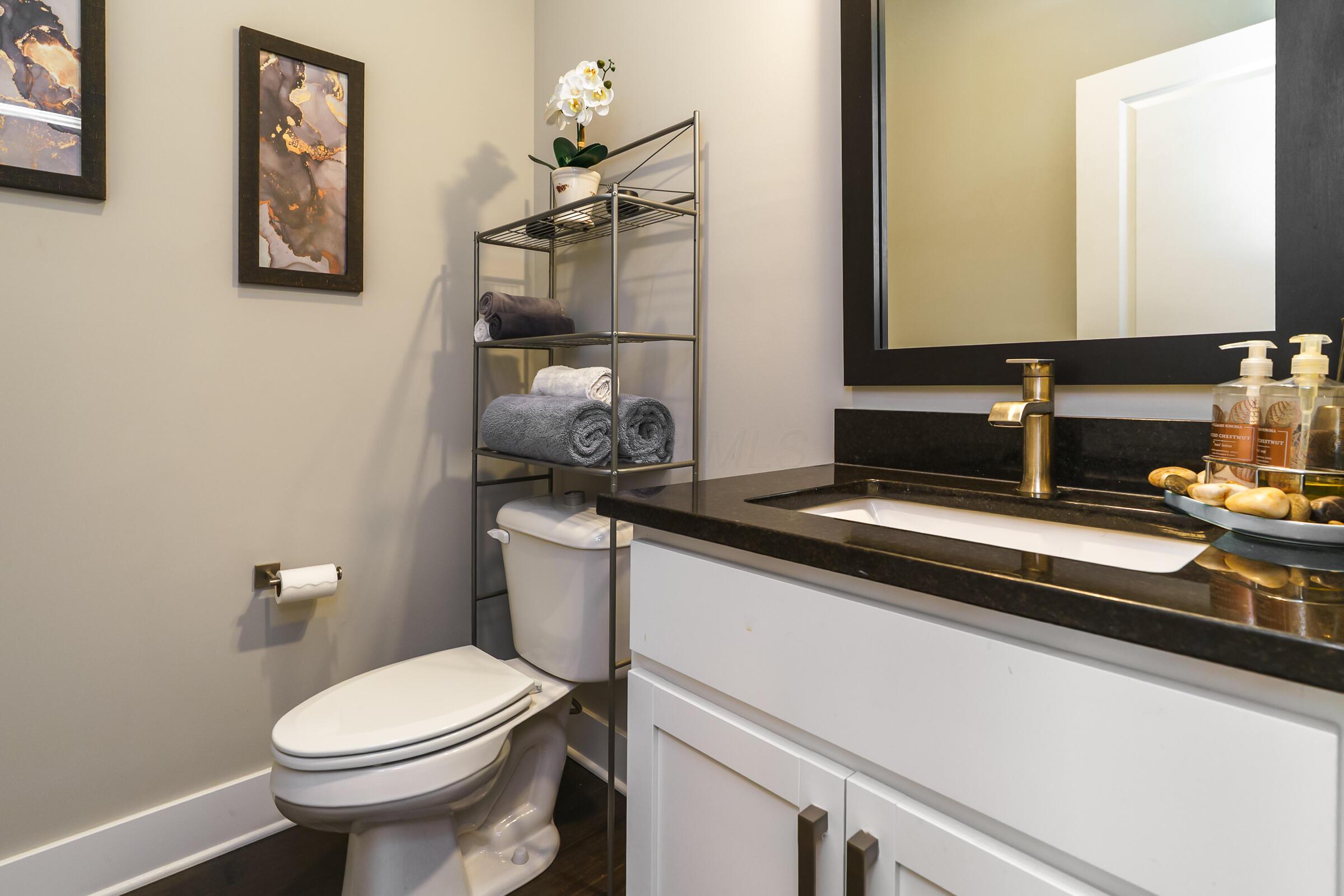 1308 Forsythe Avenue, B