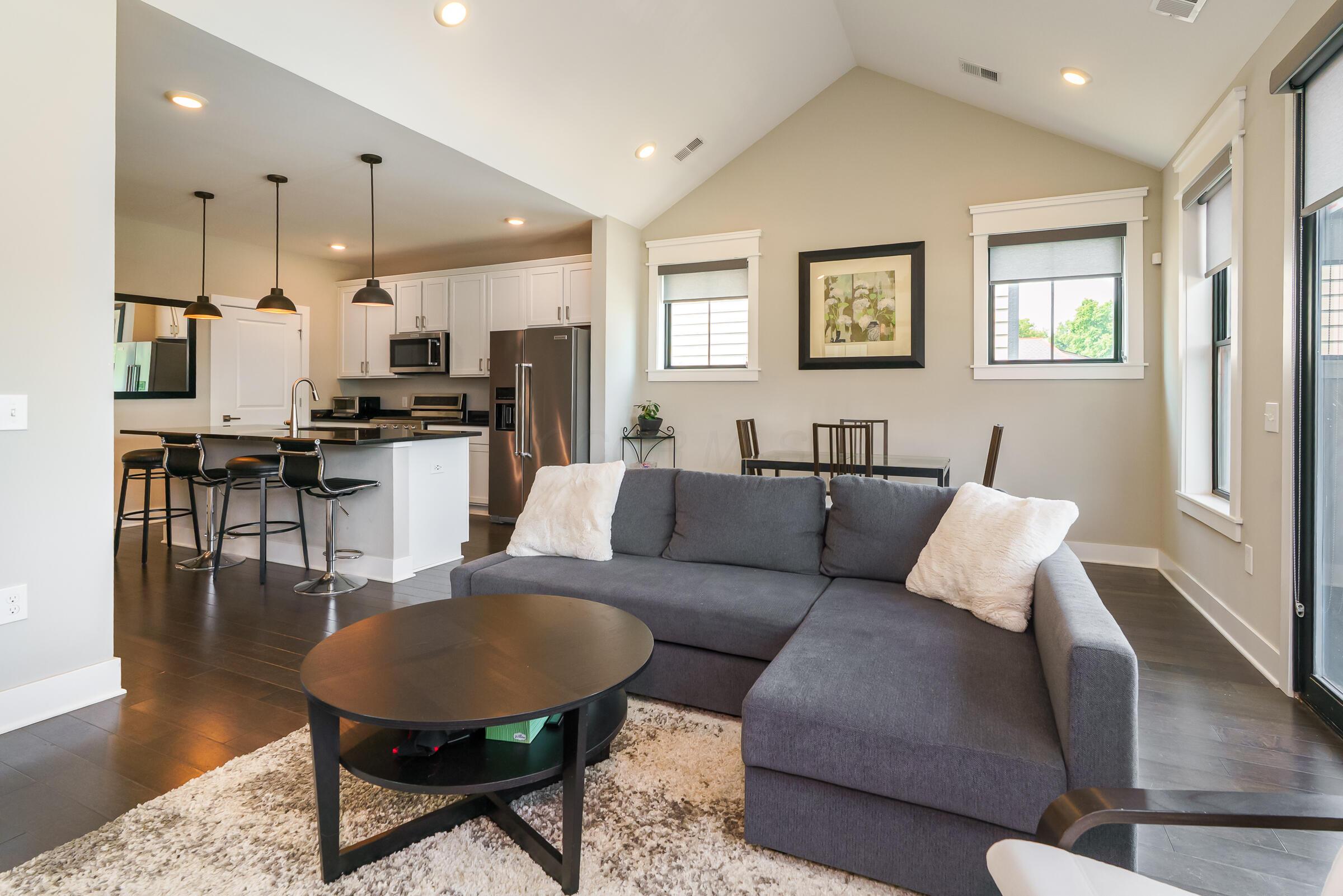 1308 Forsythe Avenue, B