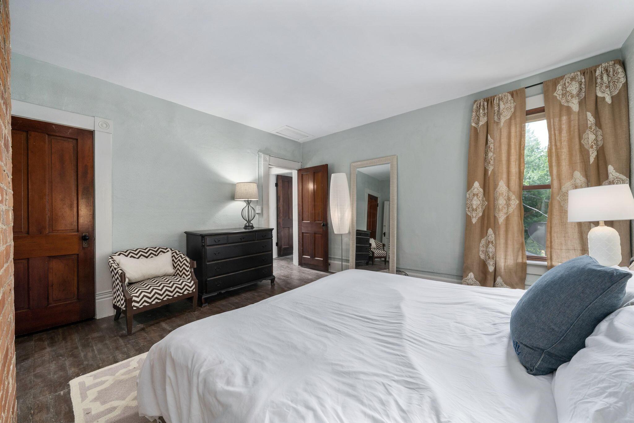 336 E Kossuth Street