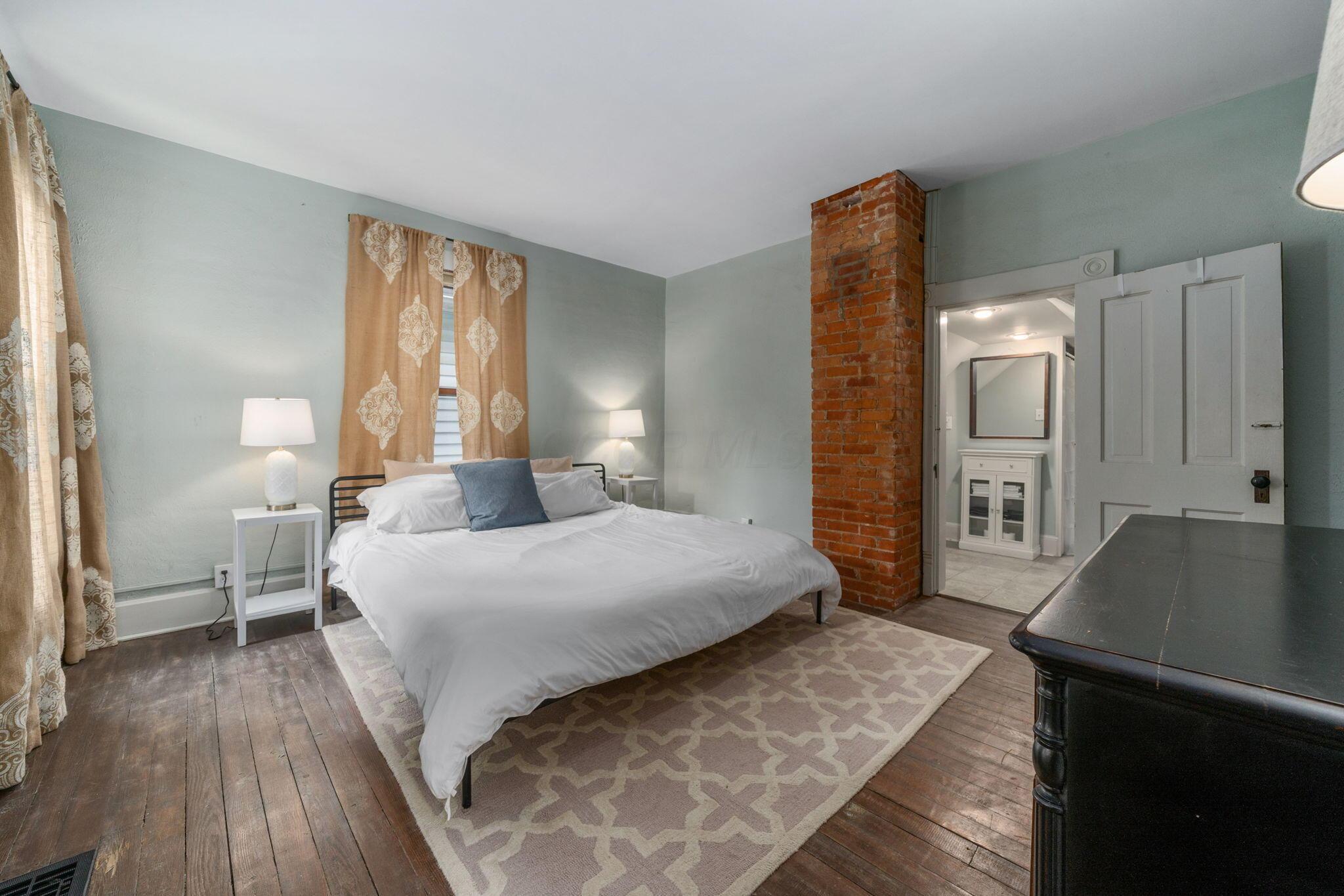 336 E Kossuth Street