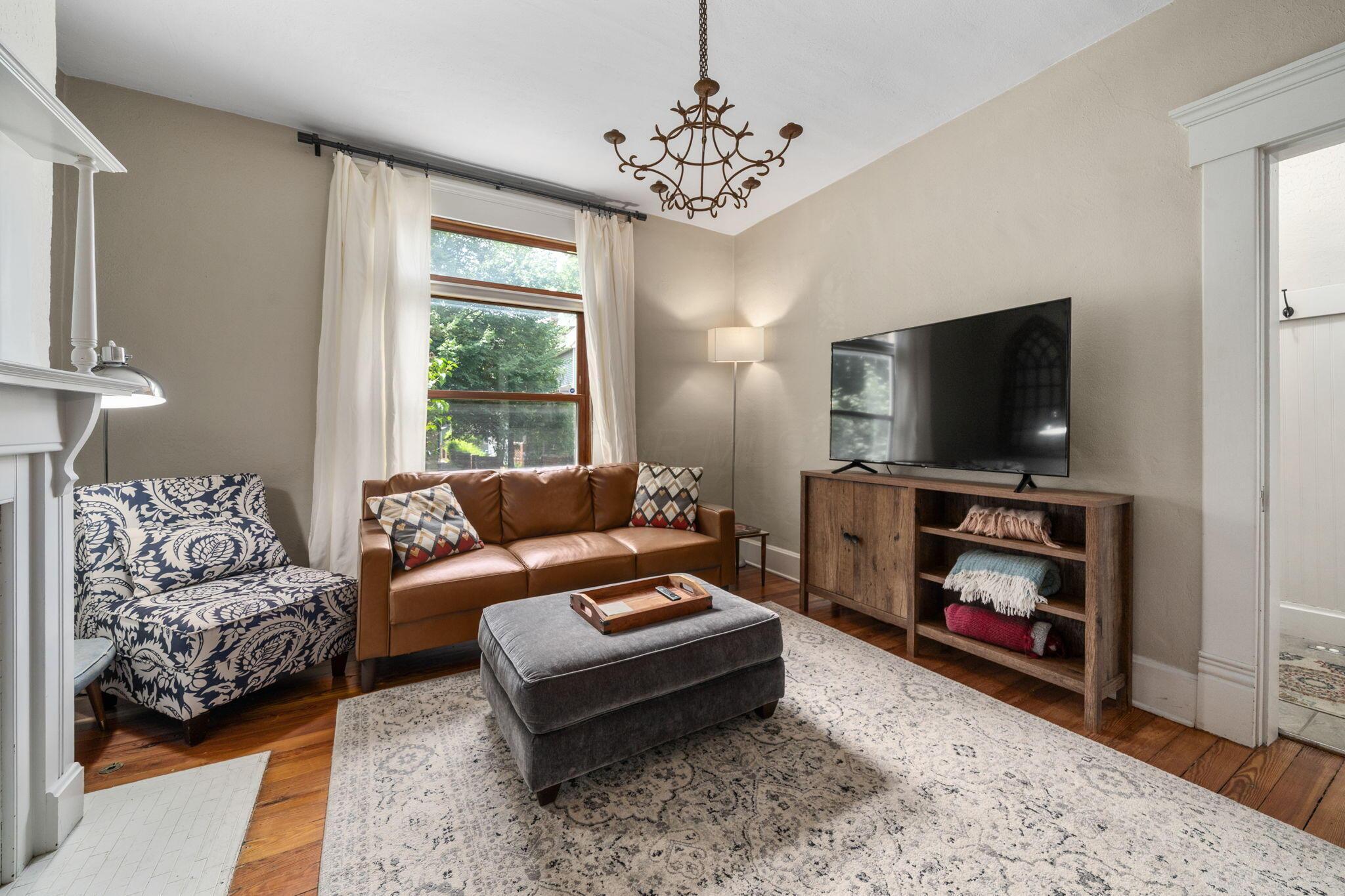 336 E Kossuth Street