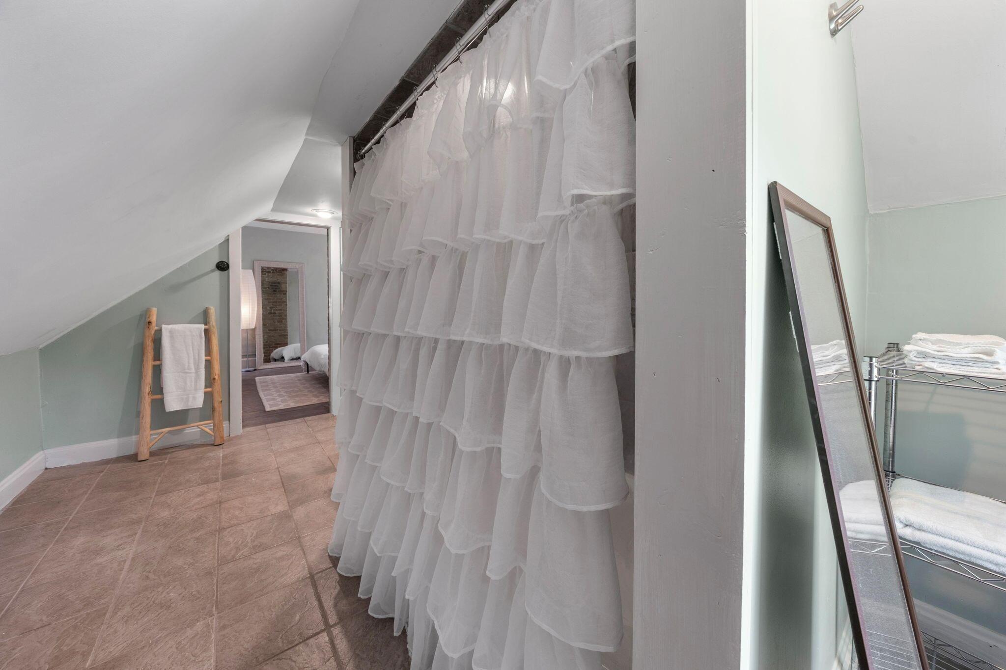 336 E Kossuth Street