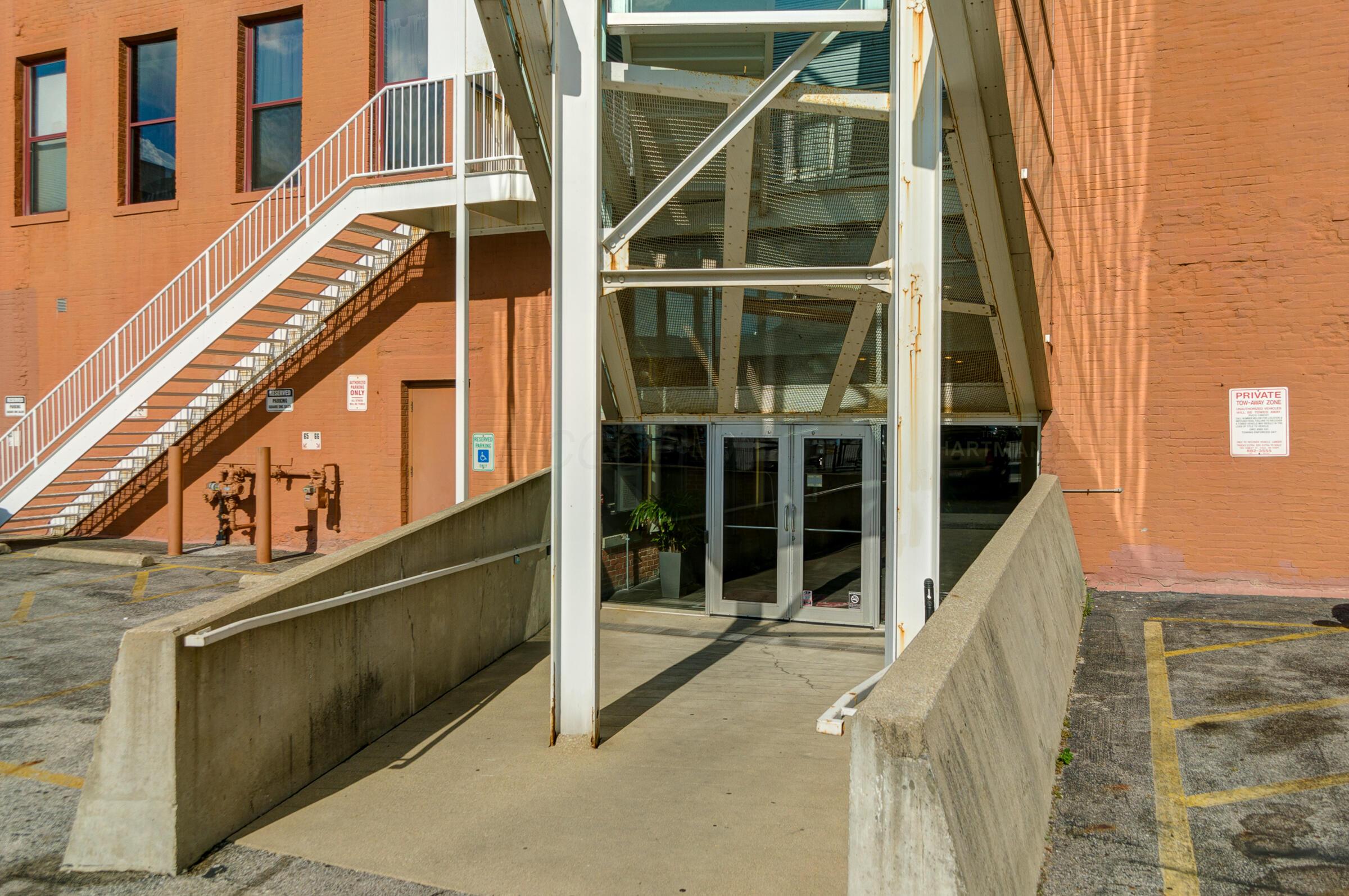 150 E Main Street, 405