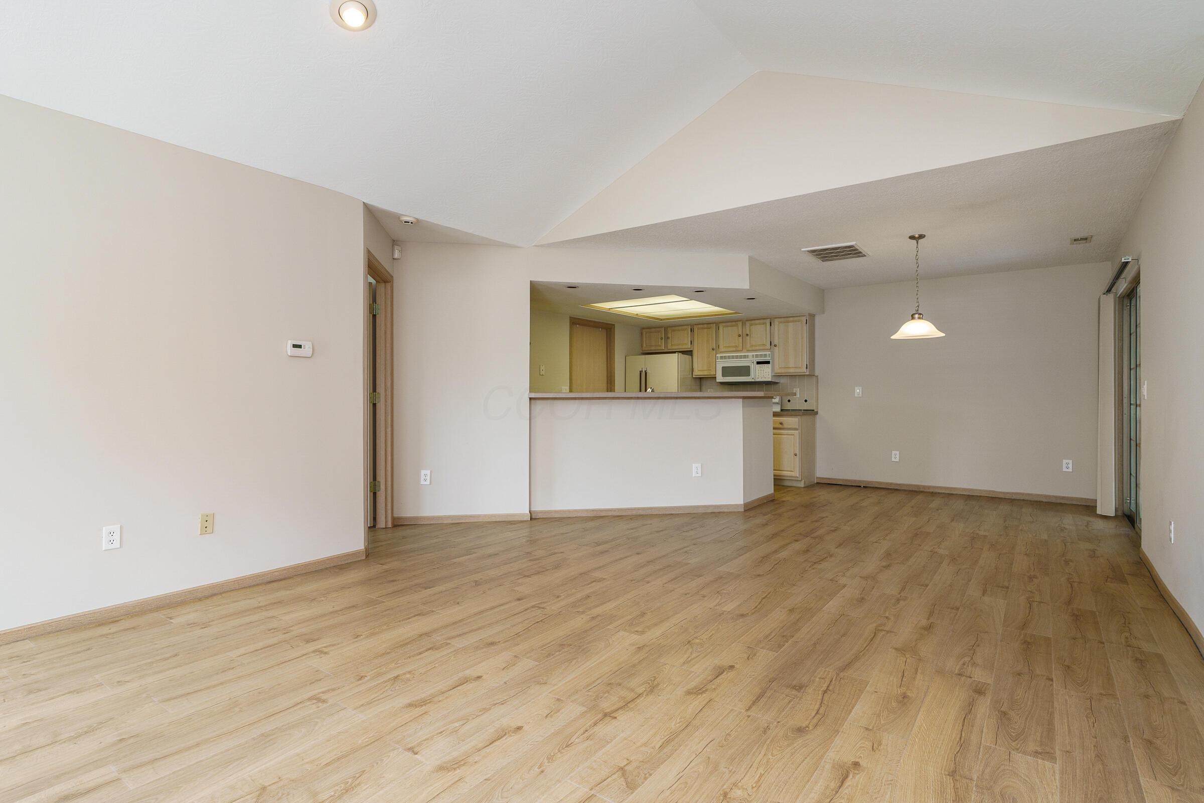 9427 Clermont Circle