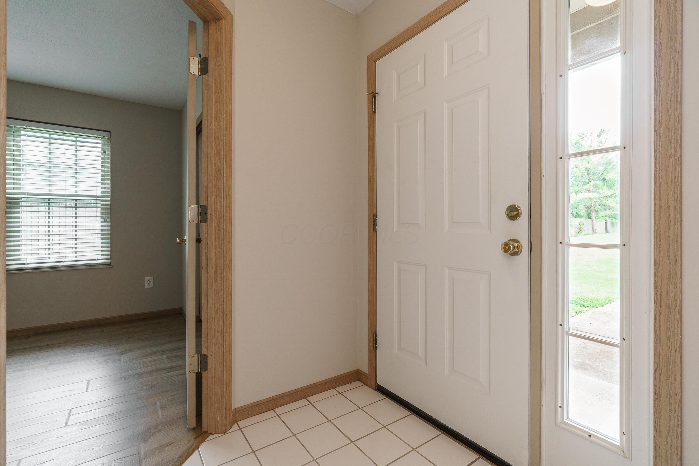 9427 Clermont Circle