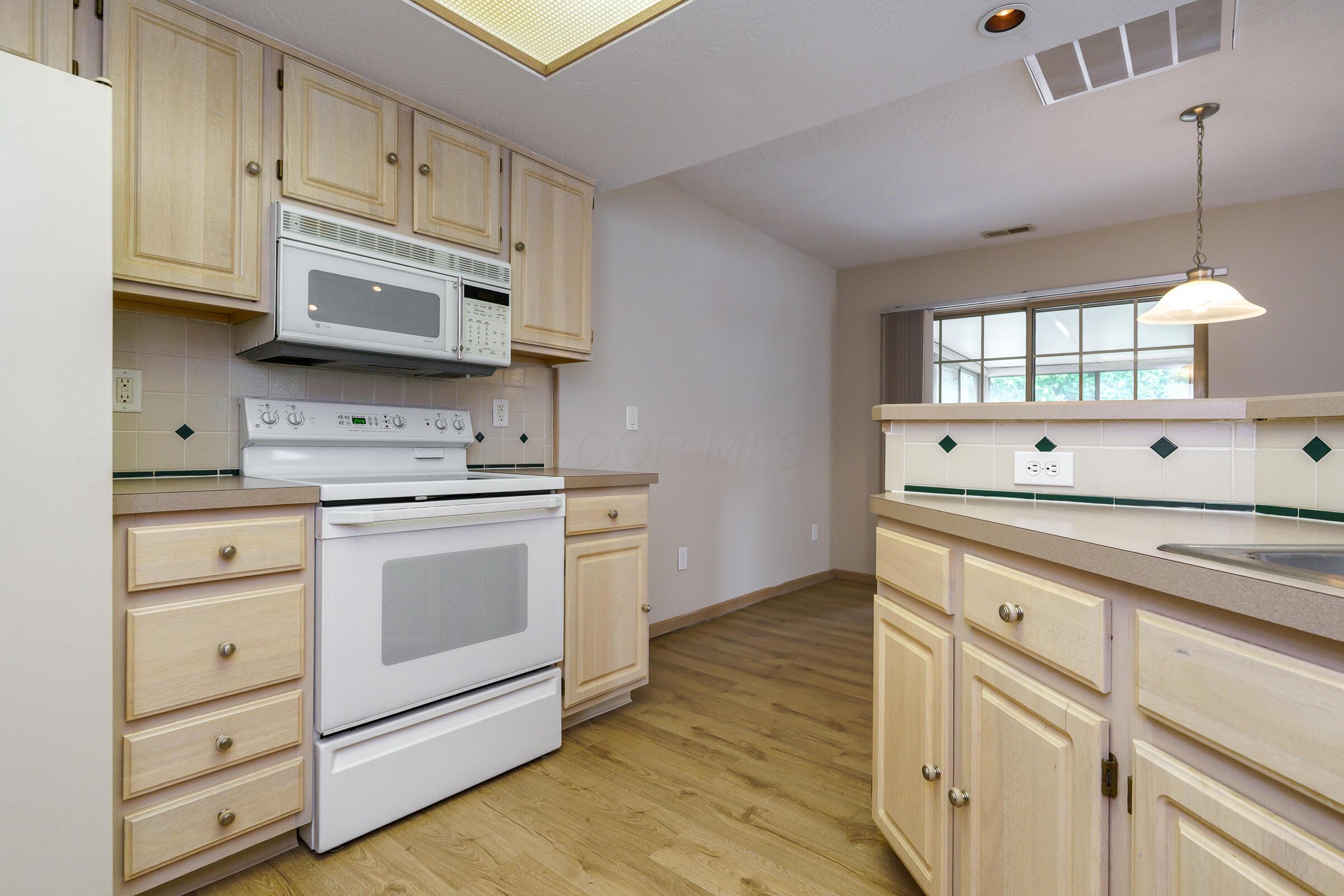 9427 Clermont Circle