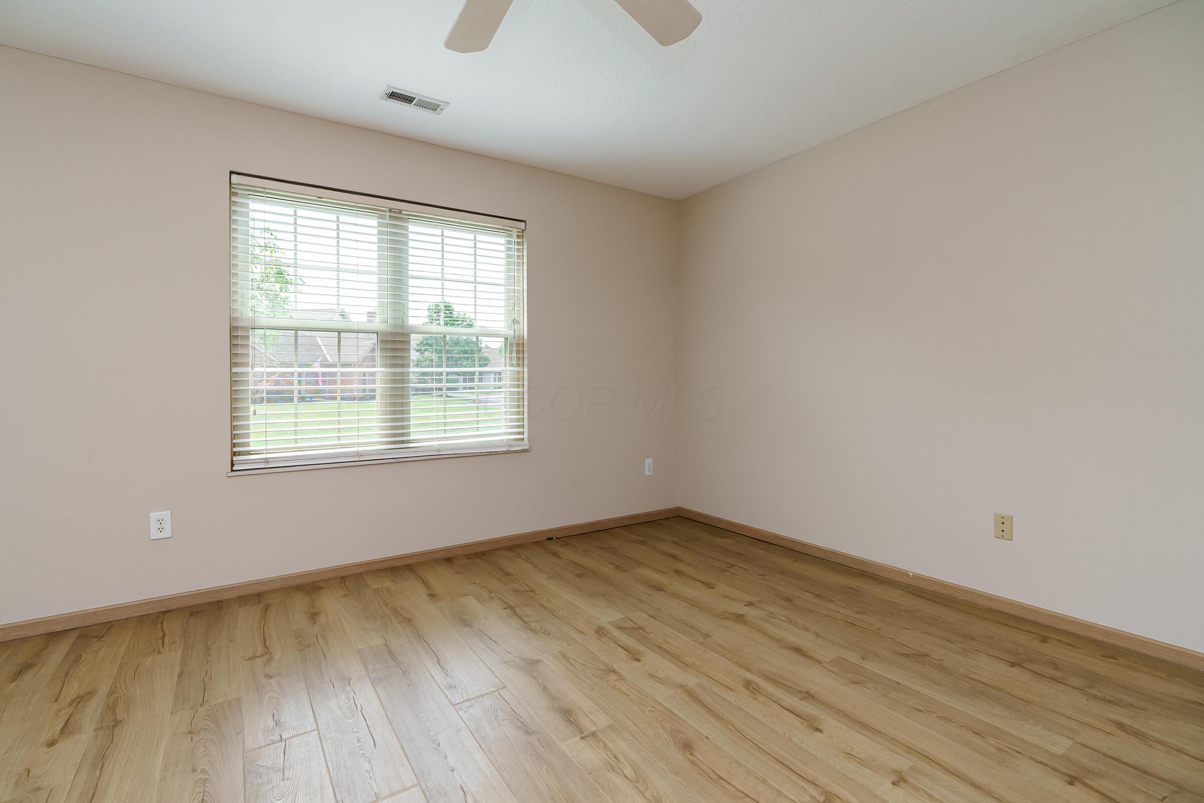 9427 Clermont Circle