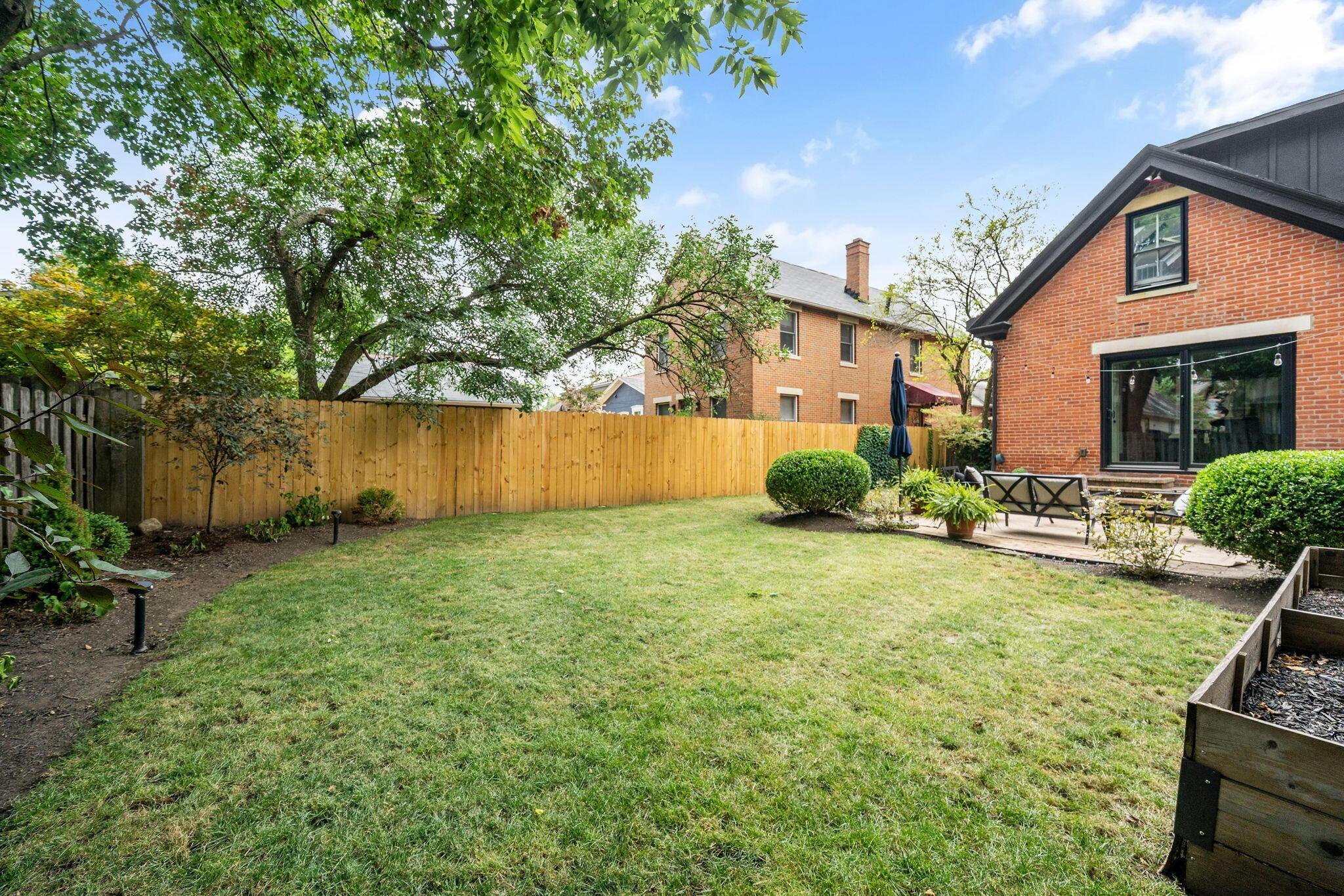 834 S Lazelle Street