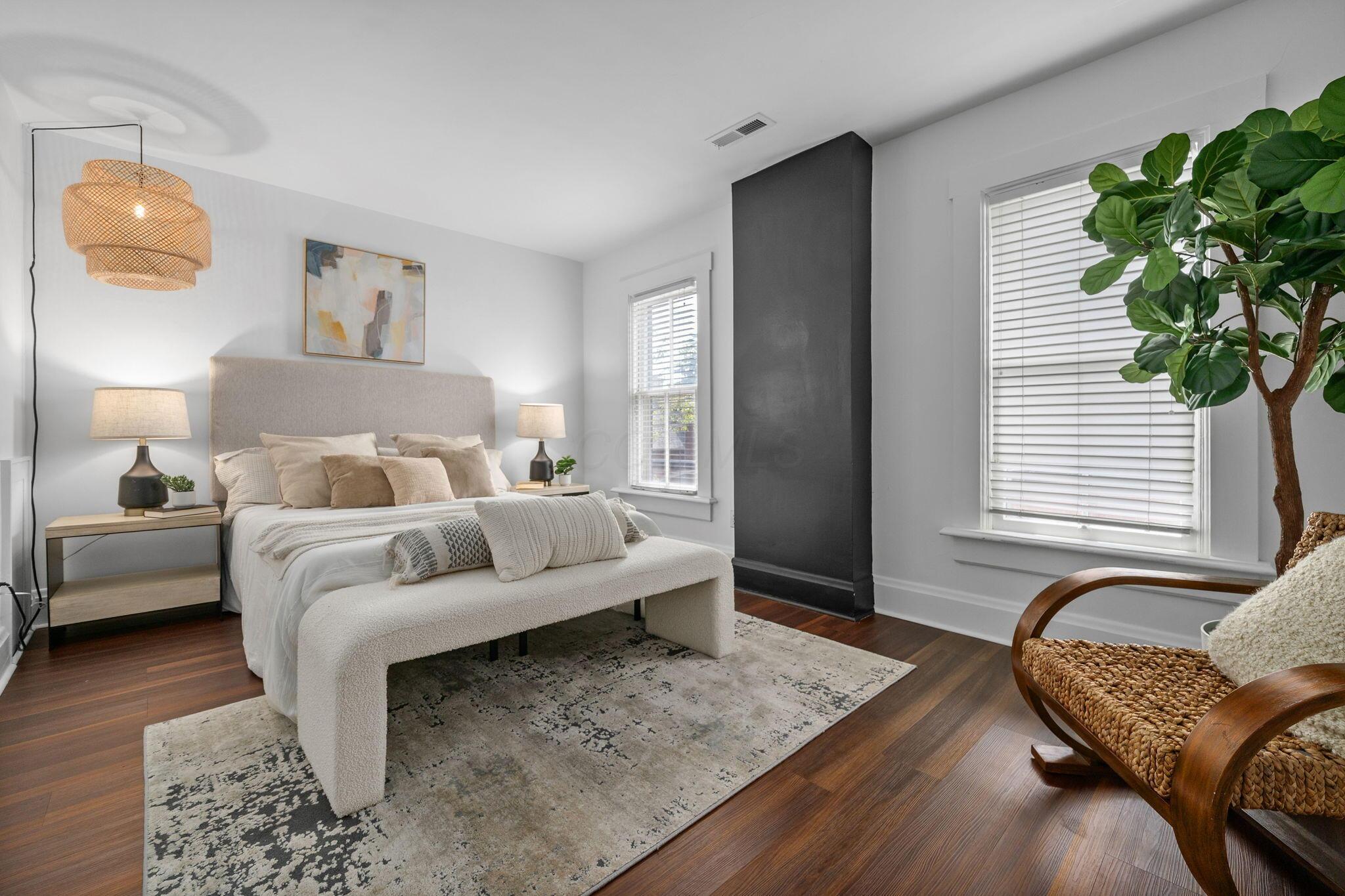 834 S Lazelle Street