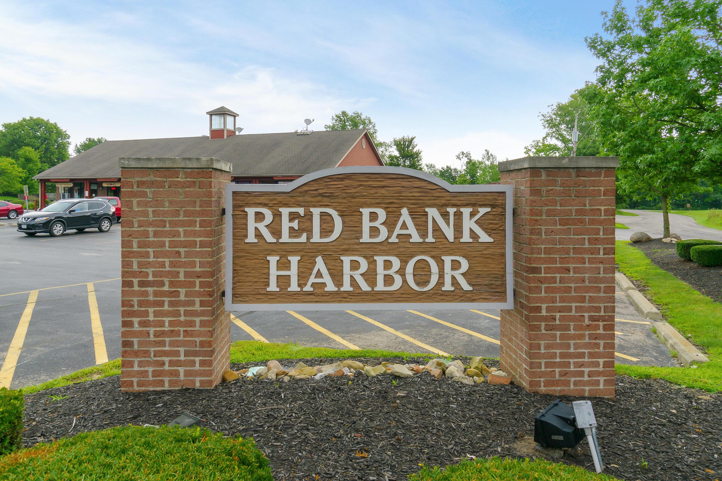 6533 Lake Of The Woods Point