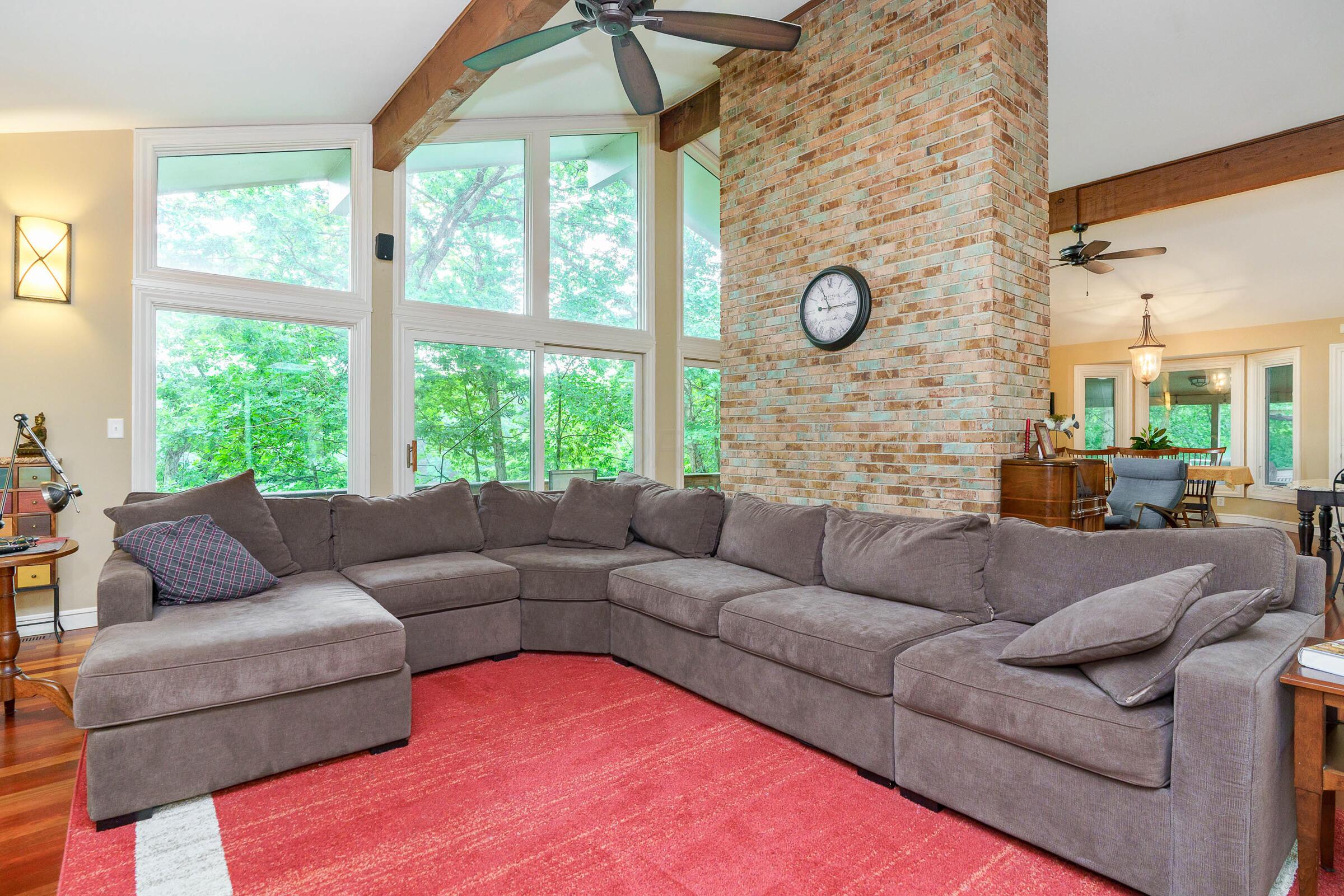 6533 Lake Of The Woods Point