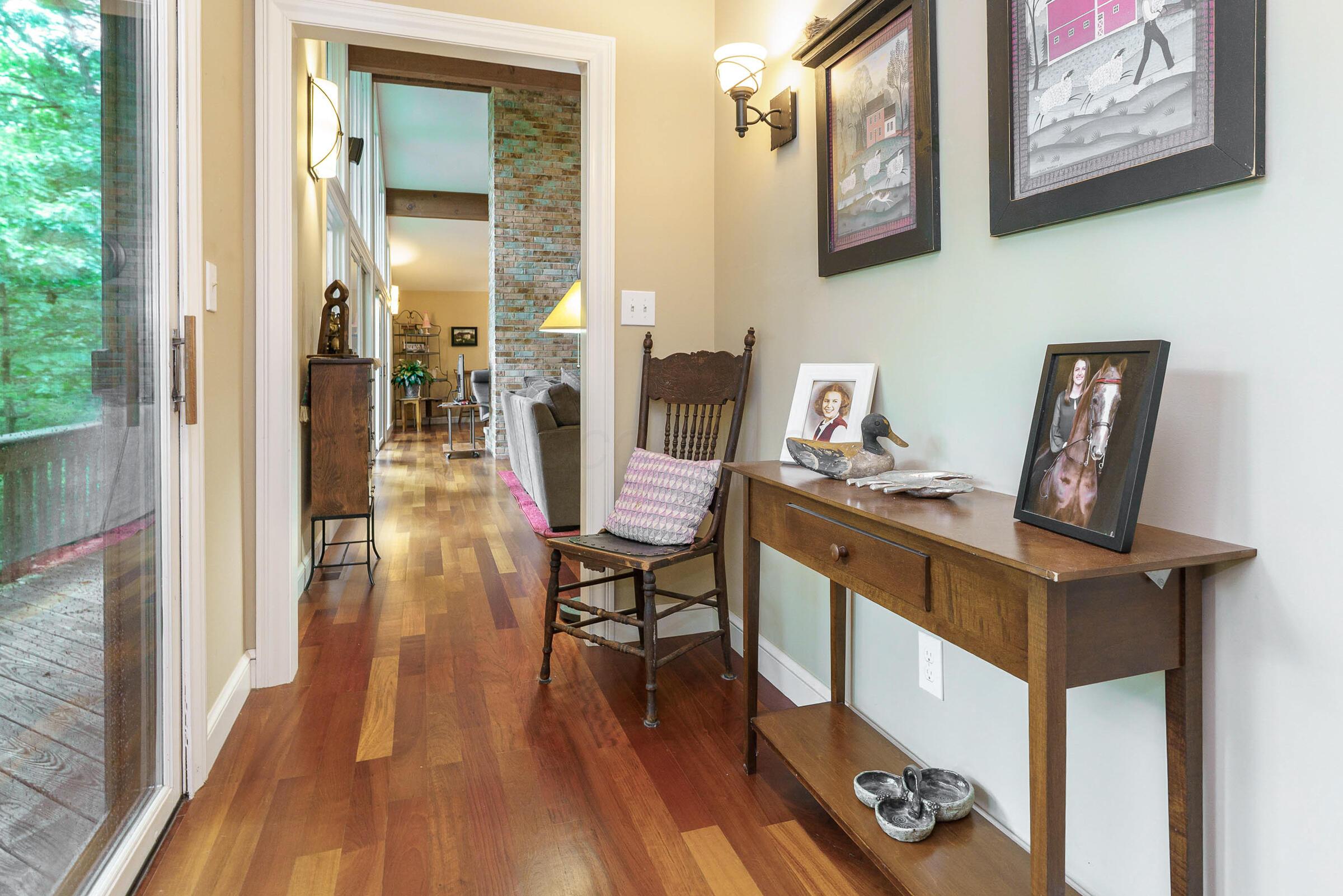 6533 Lake Of The Woods Point