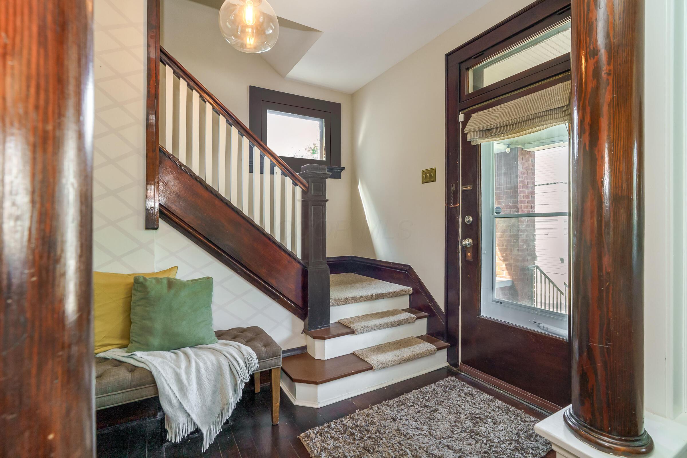 866 S Lazelle Street