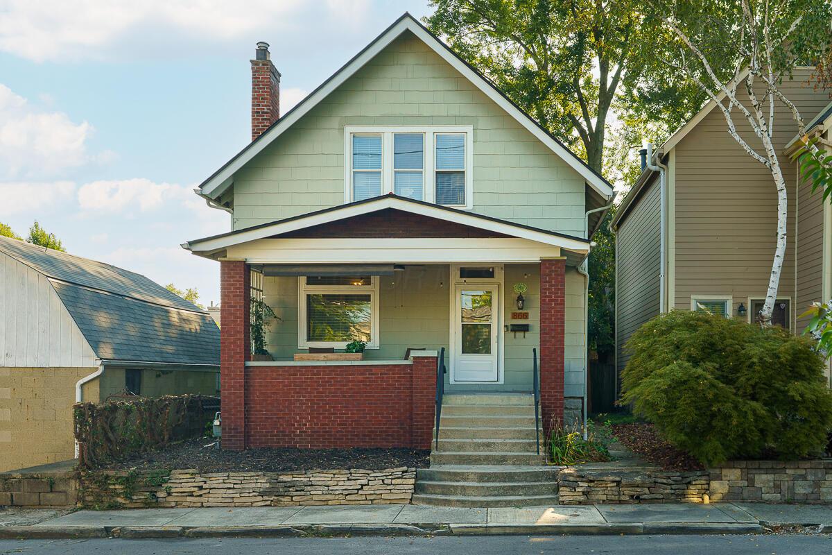 866 S Lazelle Street