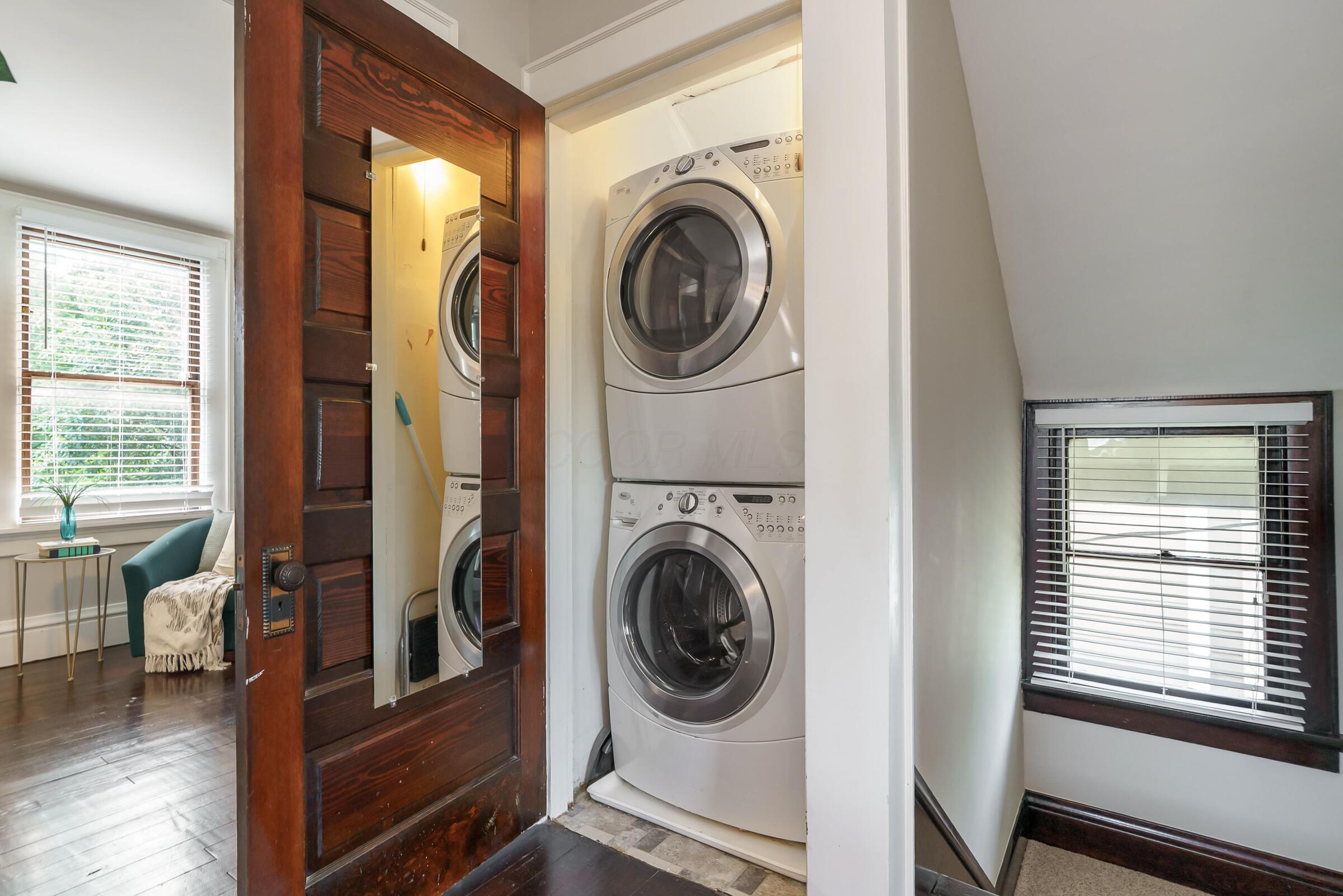 866 S Lazelle Street