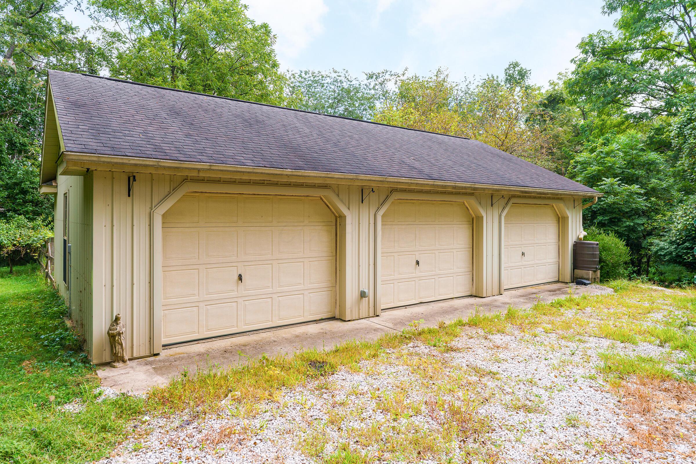 2865 Leitnaker Road NE