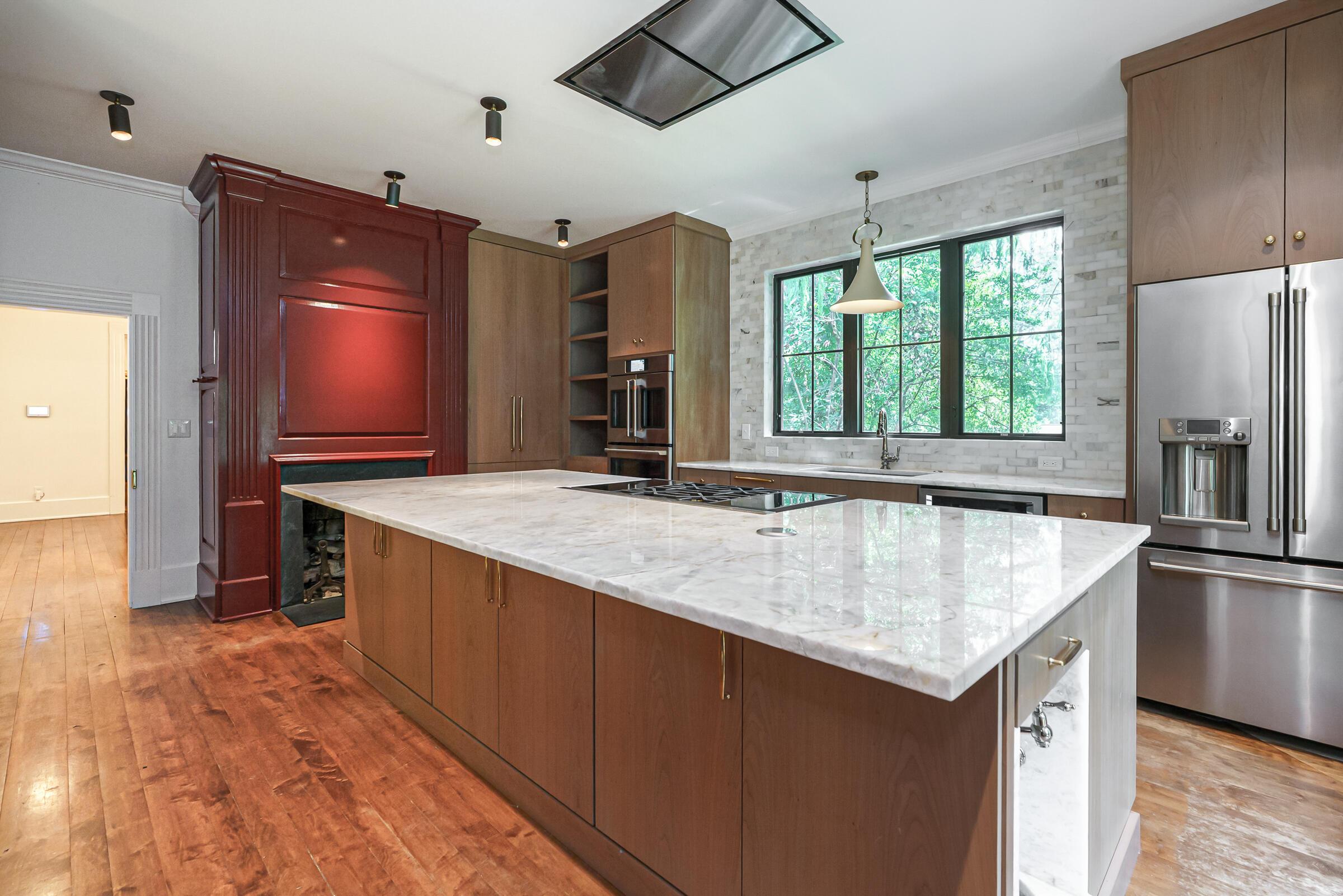 2865 Leitnaker Road NE