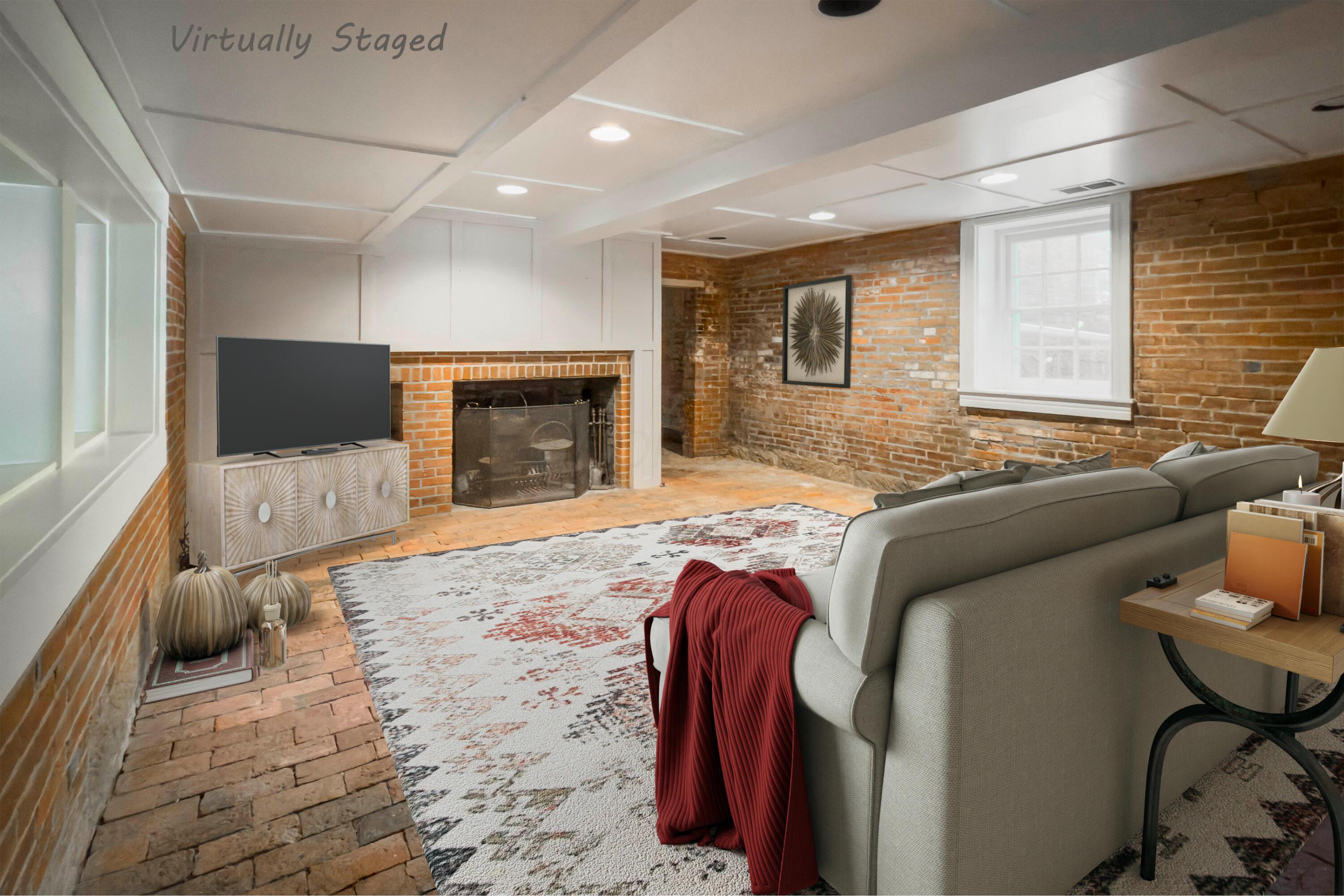 2865 Leitnaker Road NE