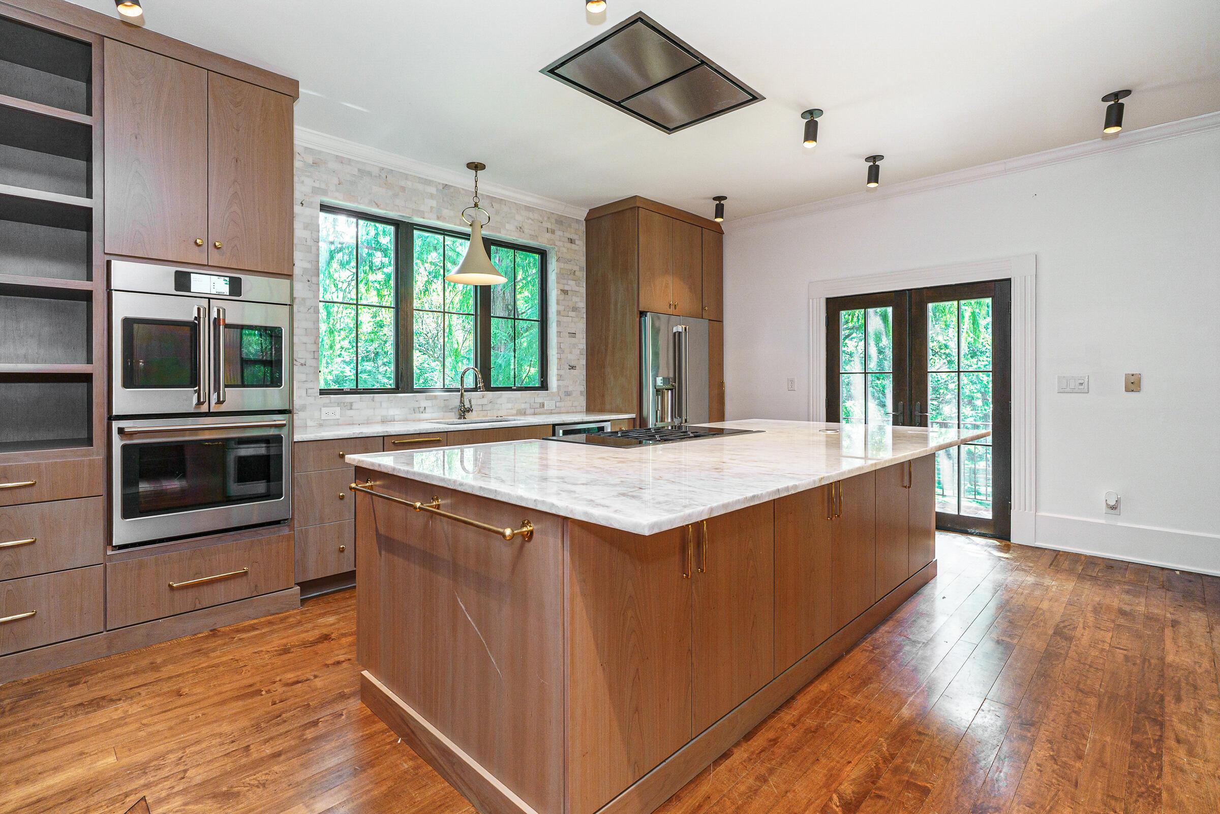 2865 Leitnaker Road NE