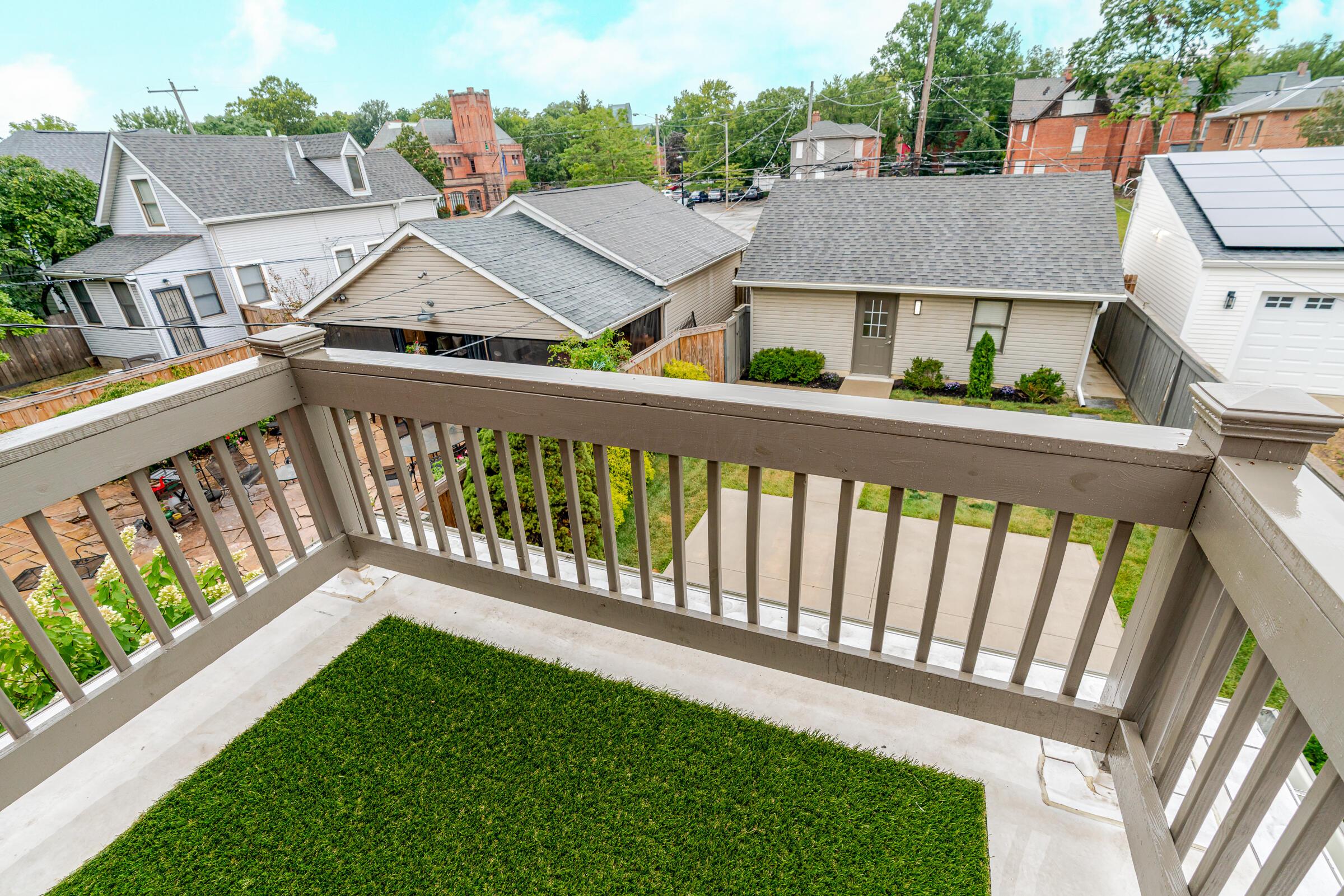 144 E Mithoff Street