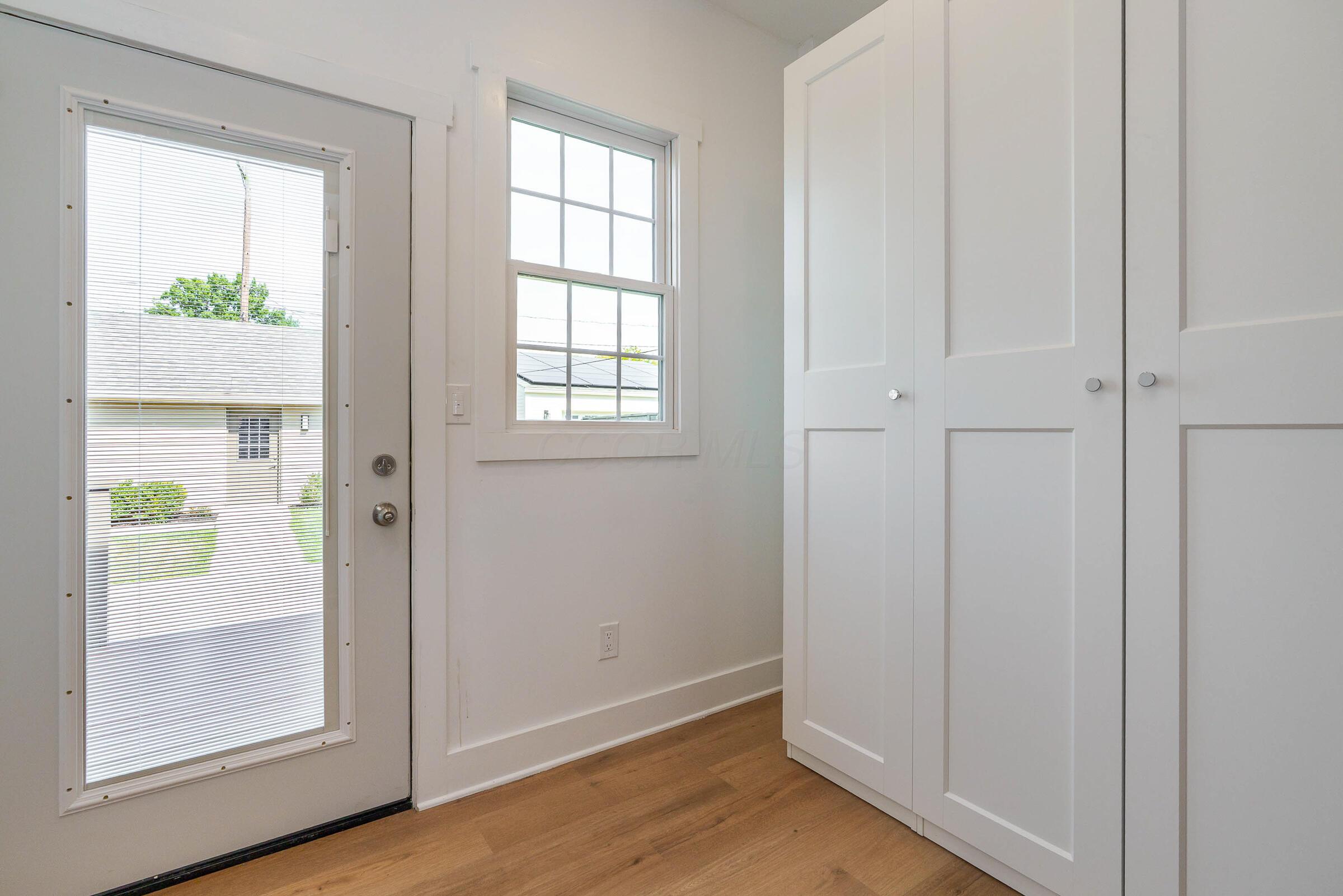 144 E Mithoff Street