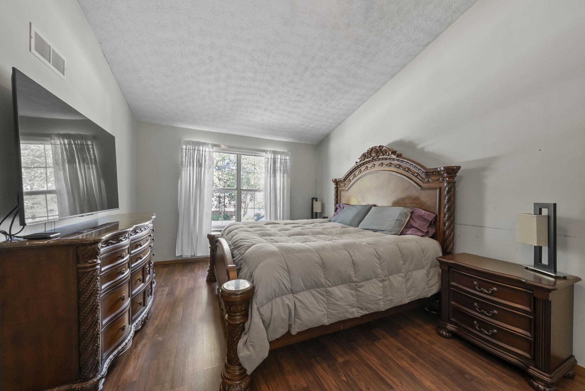 3290 Pine Valley Road