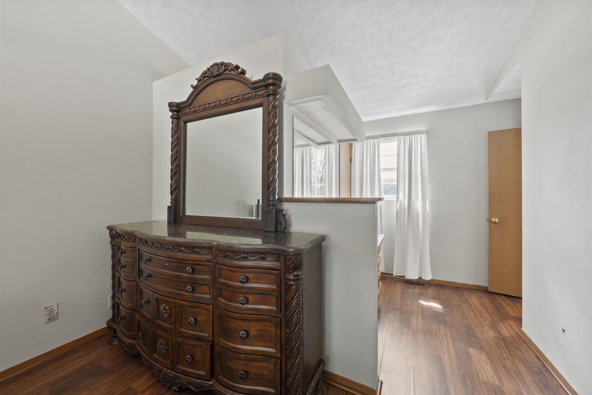 3290 Pine Valley Road