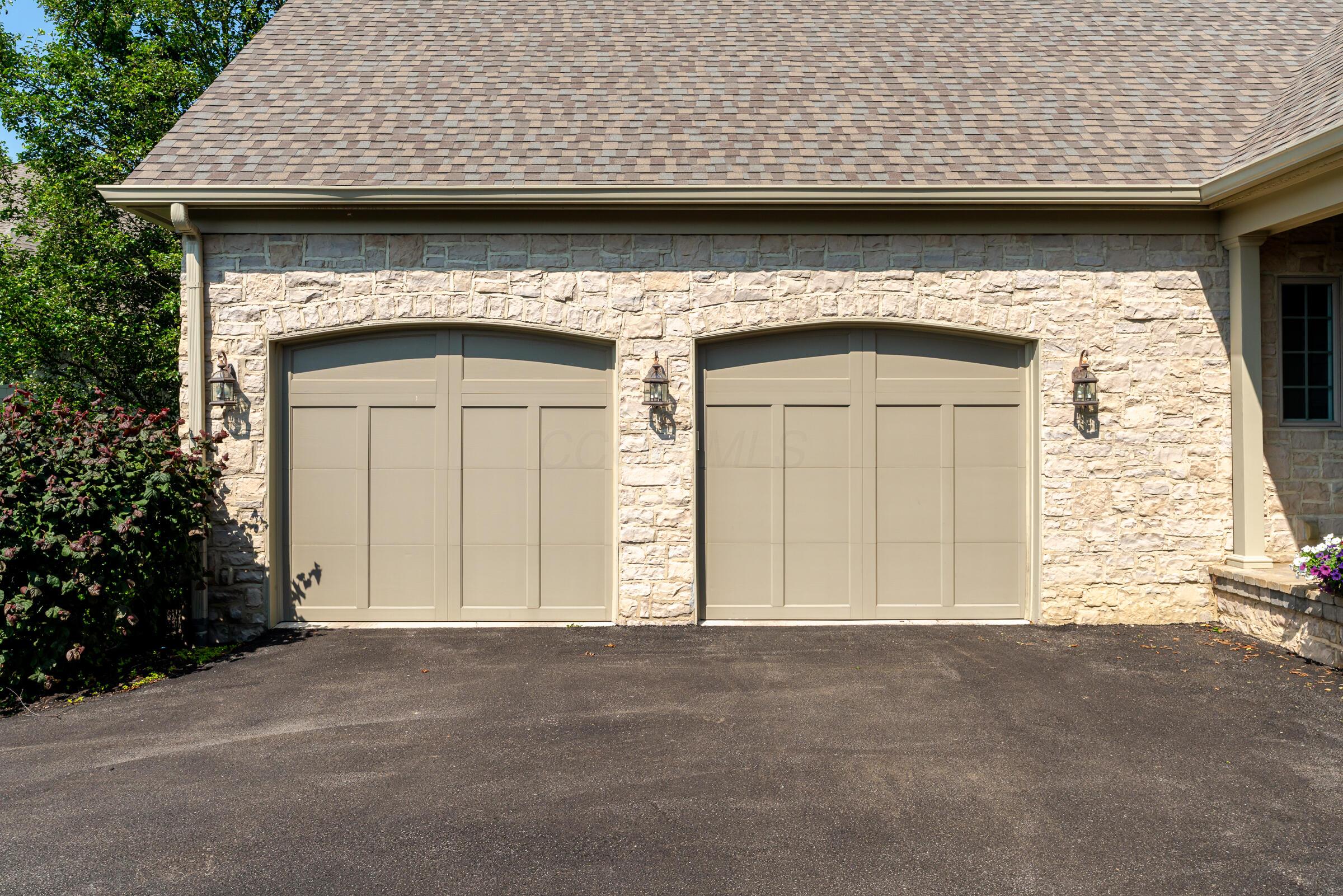 6050 Whitney Woods Court