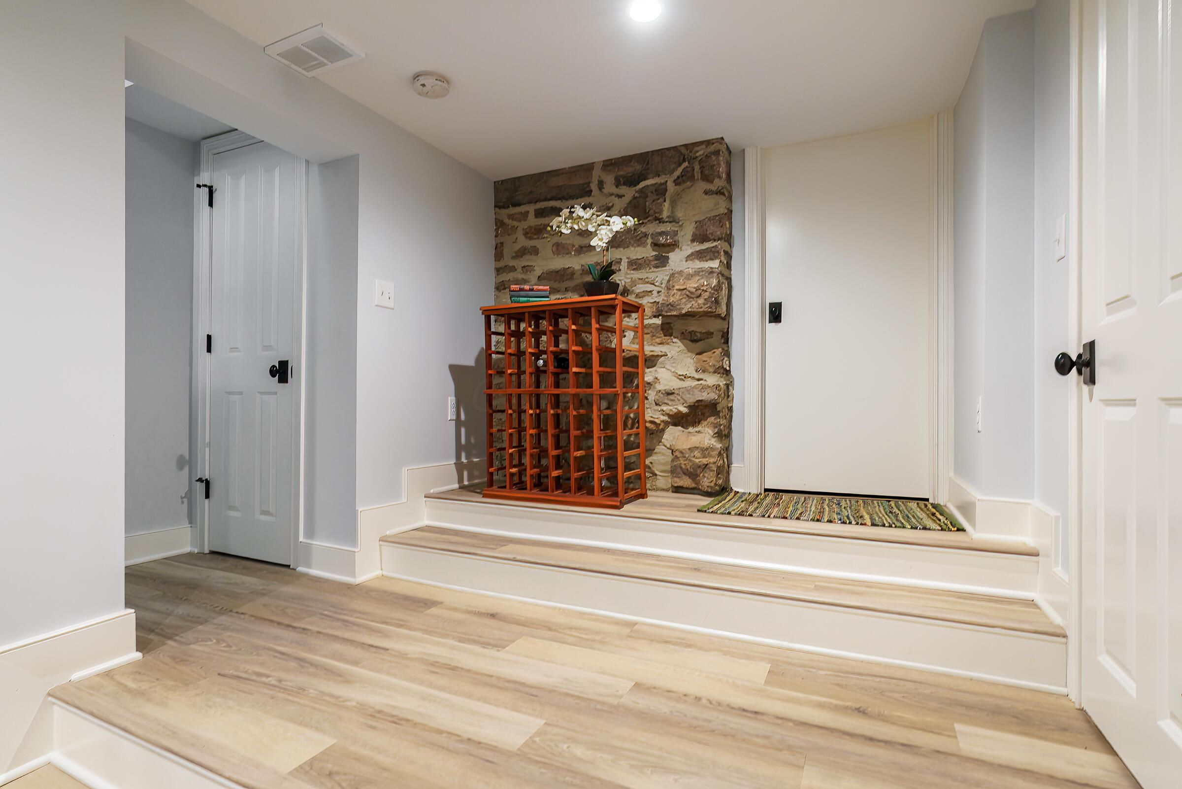 1023 City Park Avenue