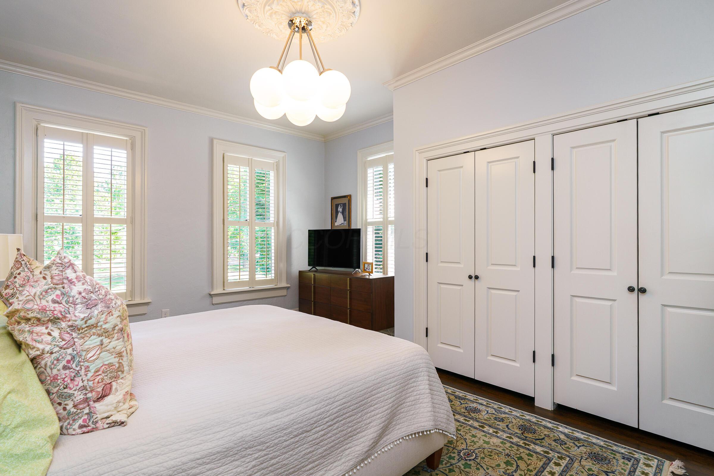 1023 City Park Avenue