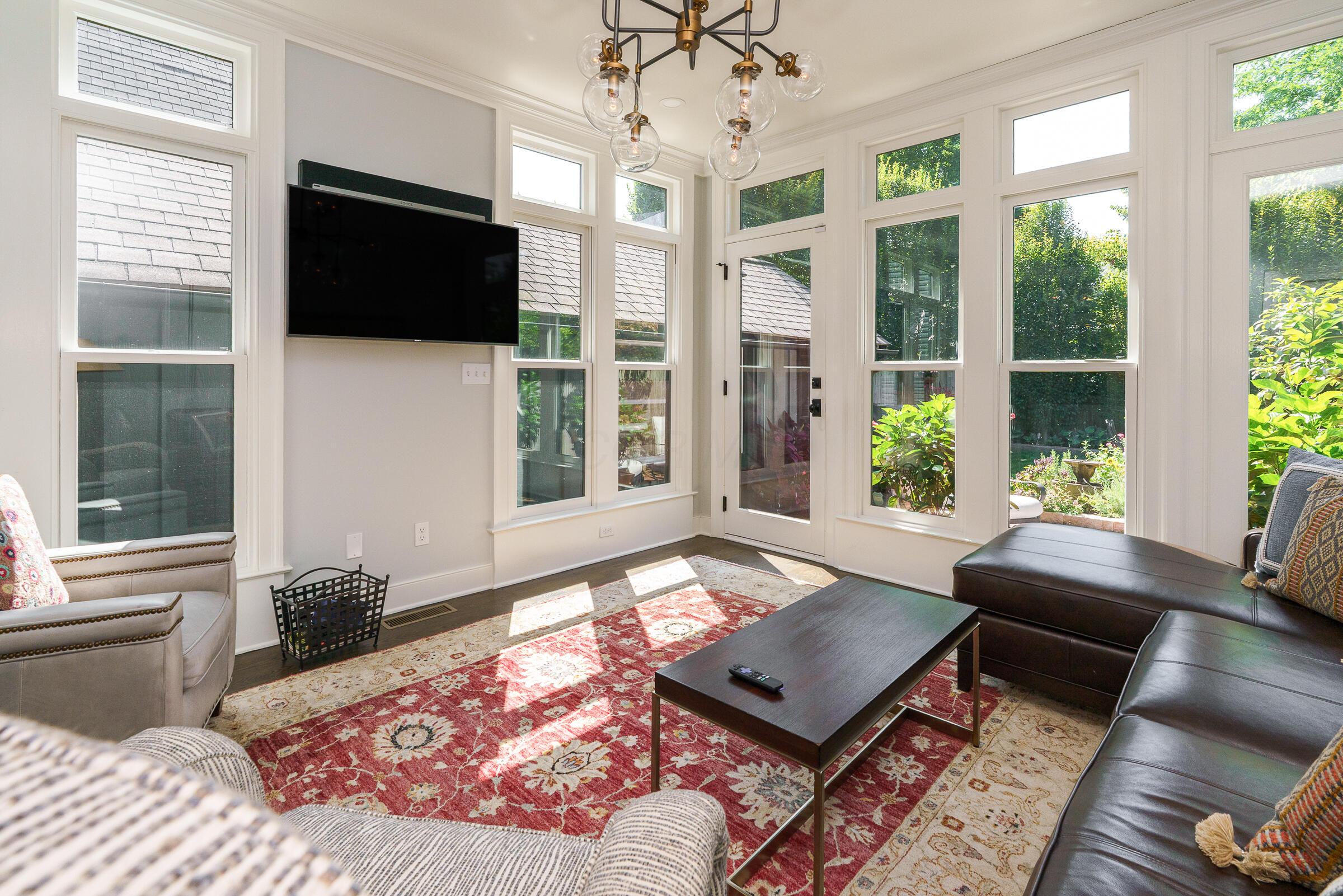 1023 City Park Avenue