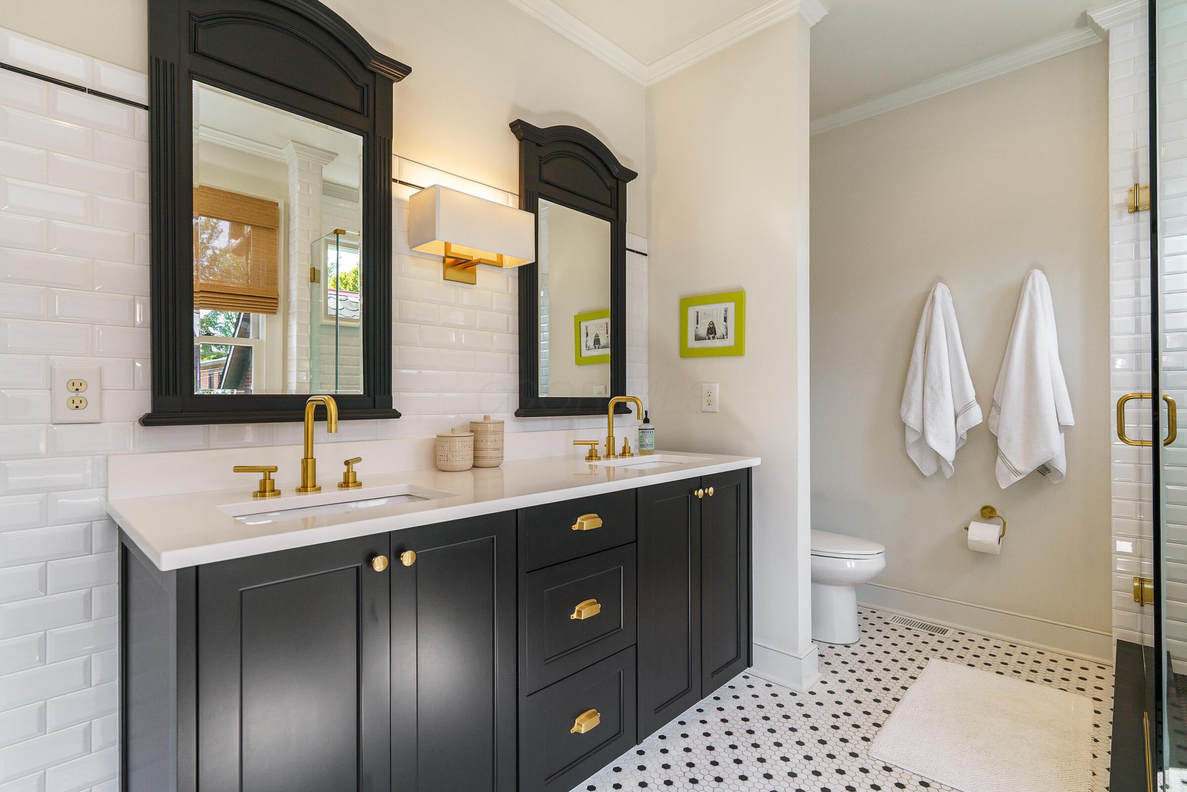 1023 City Park Avenue