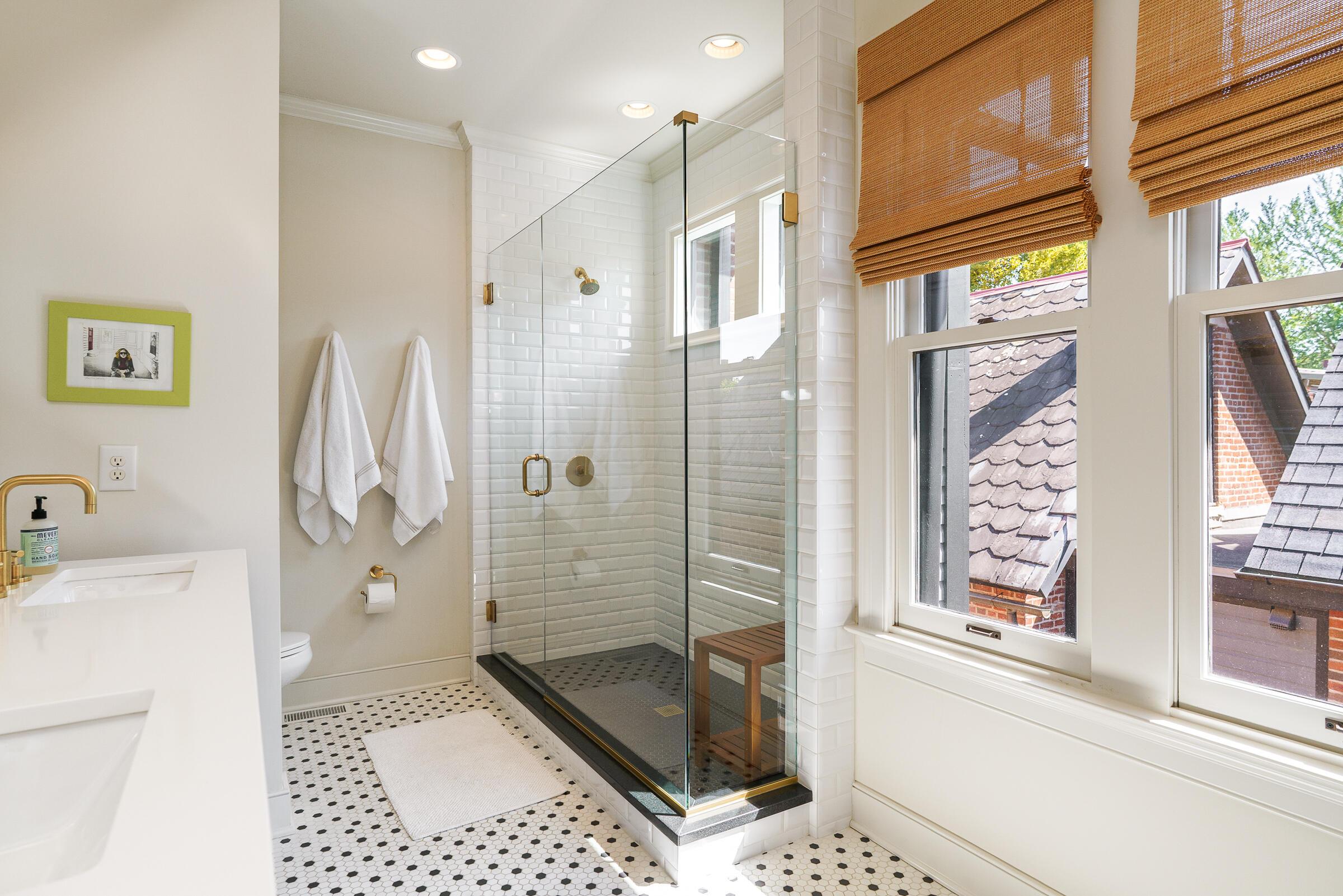 1023 City Park Avenue