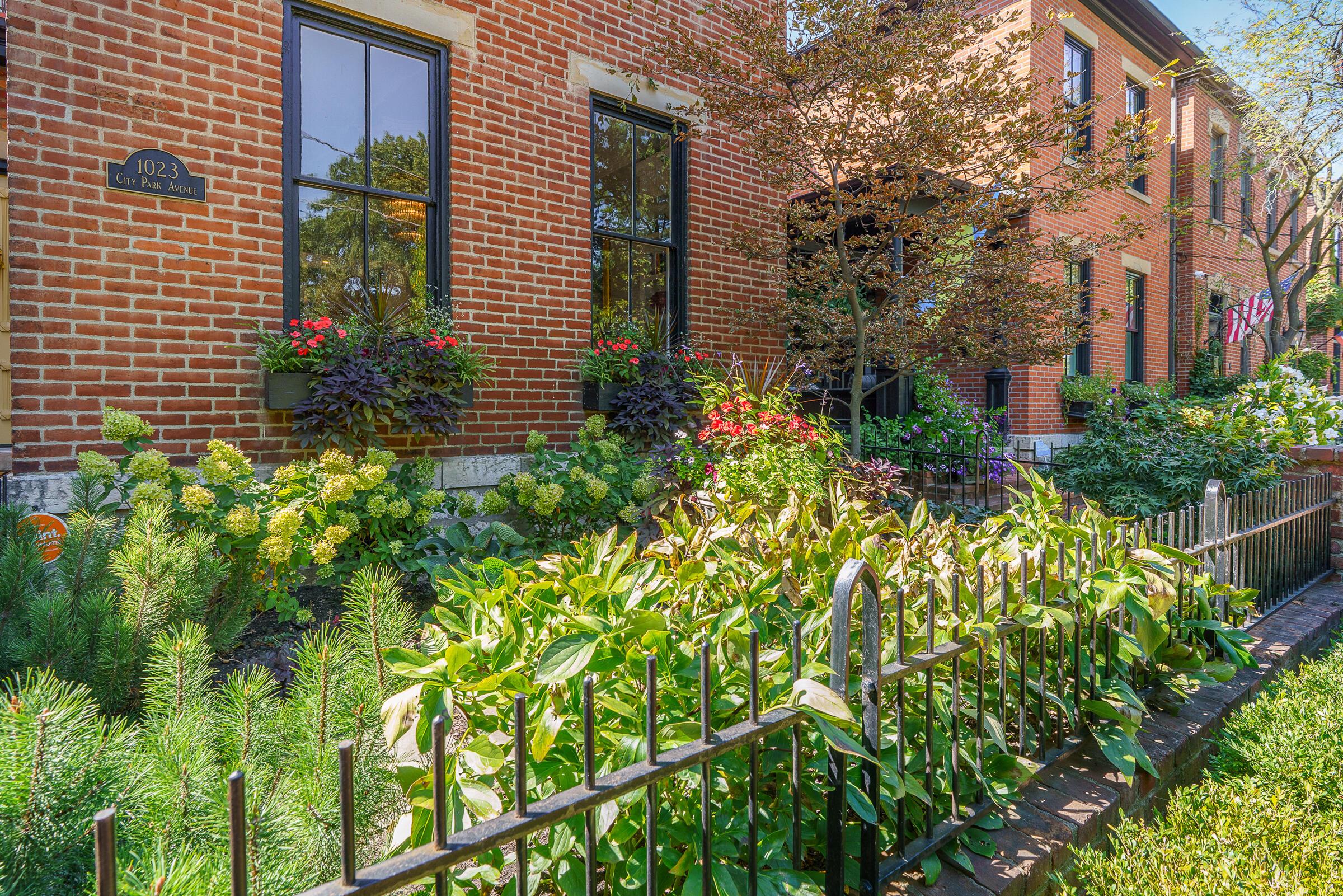 1023 City Park Avenue