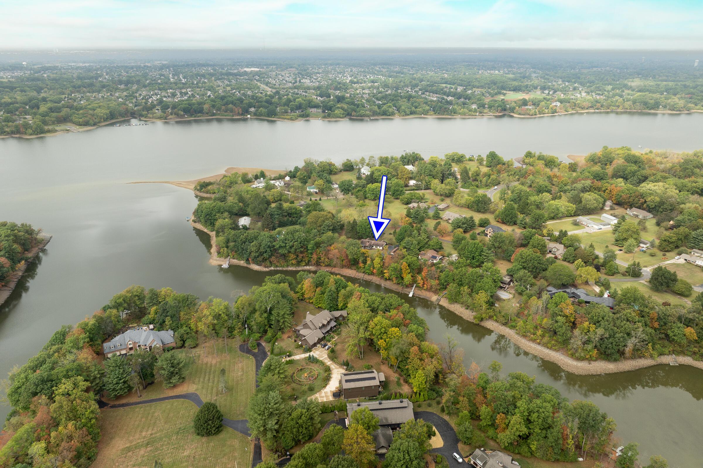 6611 Lake Of The Woods Point