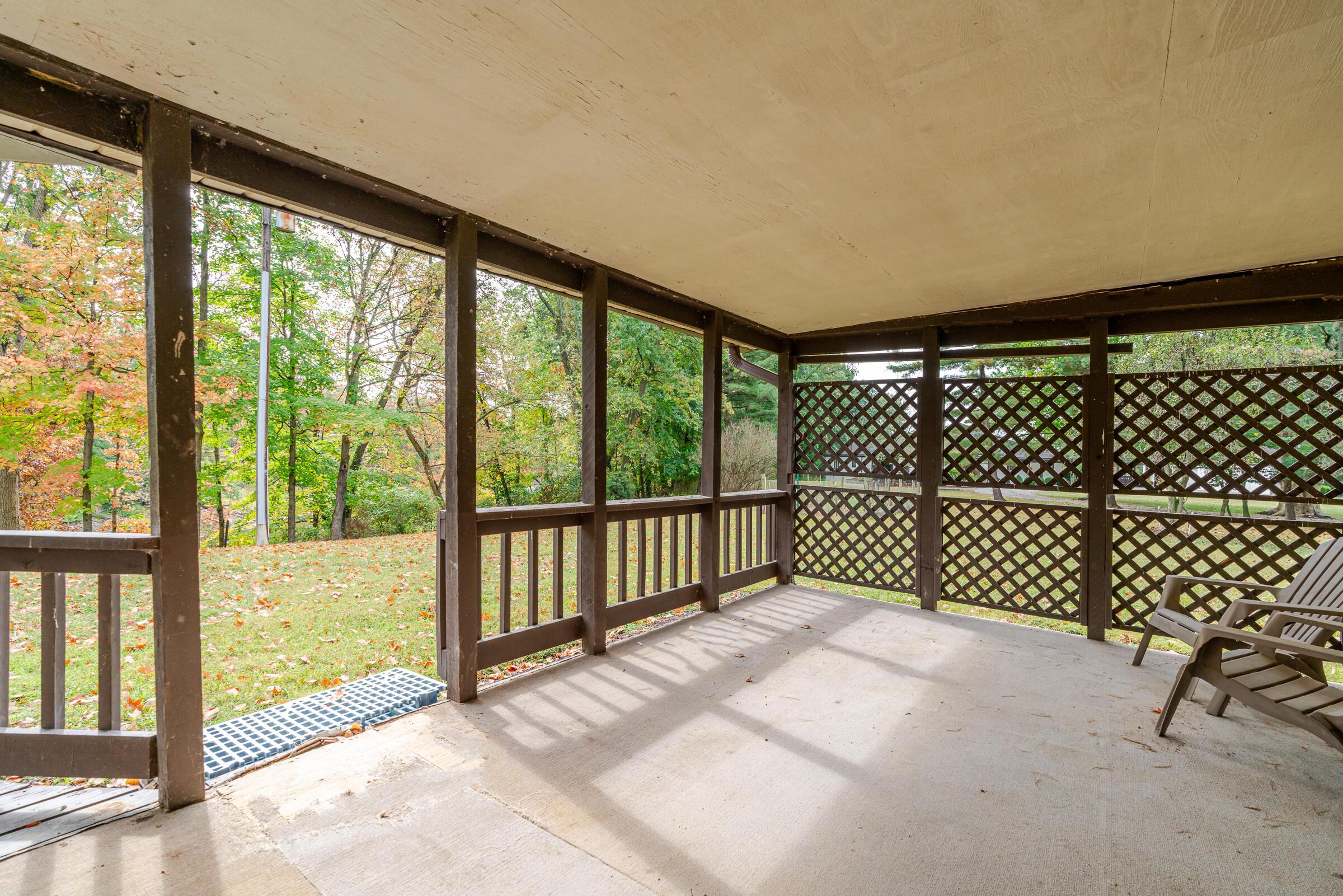 6611 Lake Of The Woods Point