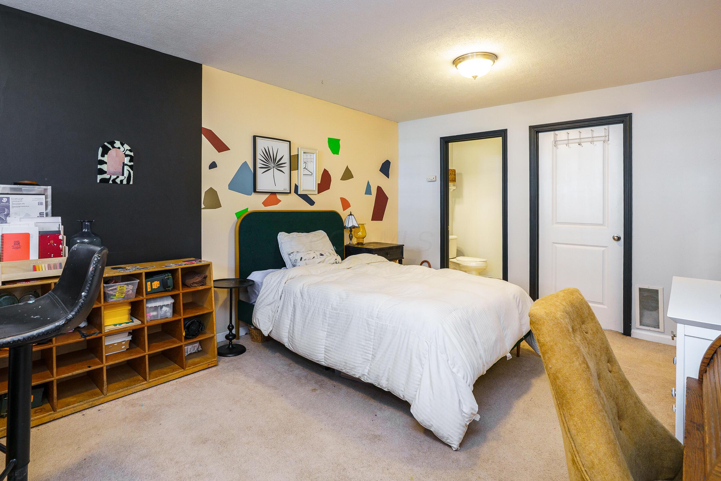 6335 Hares Ear Drive, 30