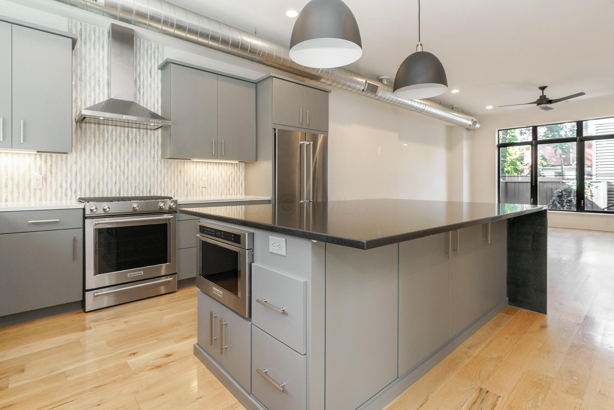 25 E Frankfort Street