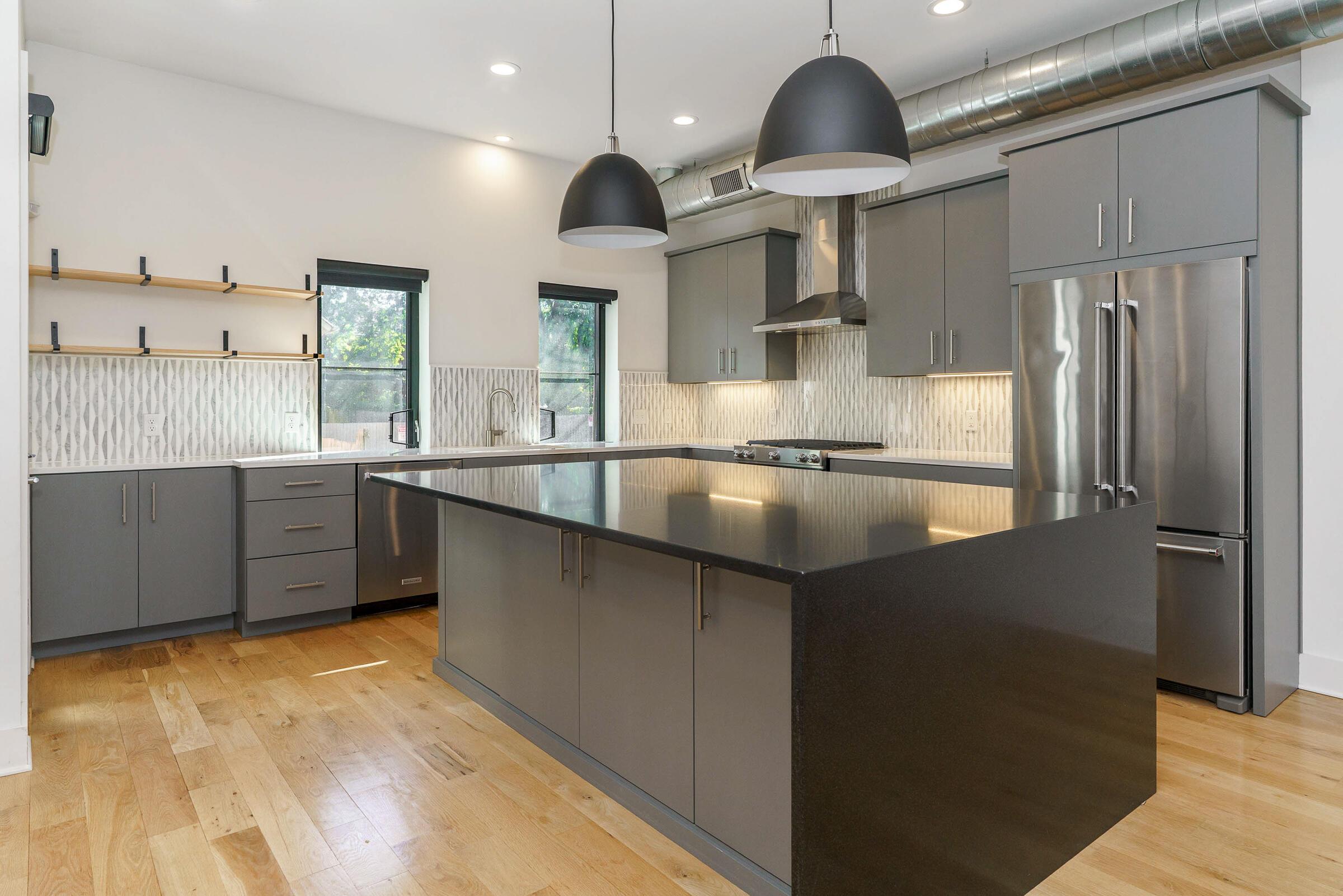 25 E Frankfort Street