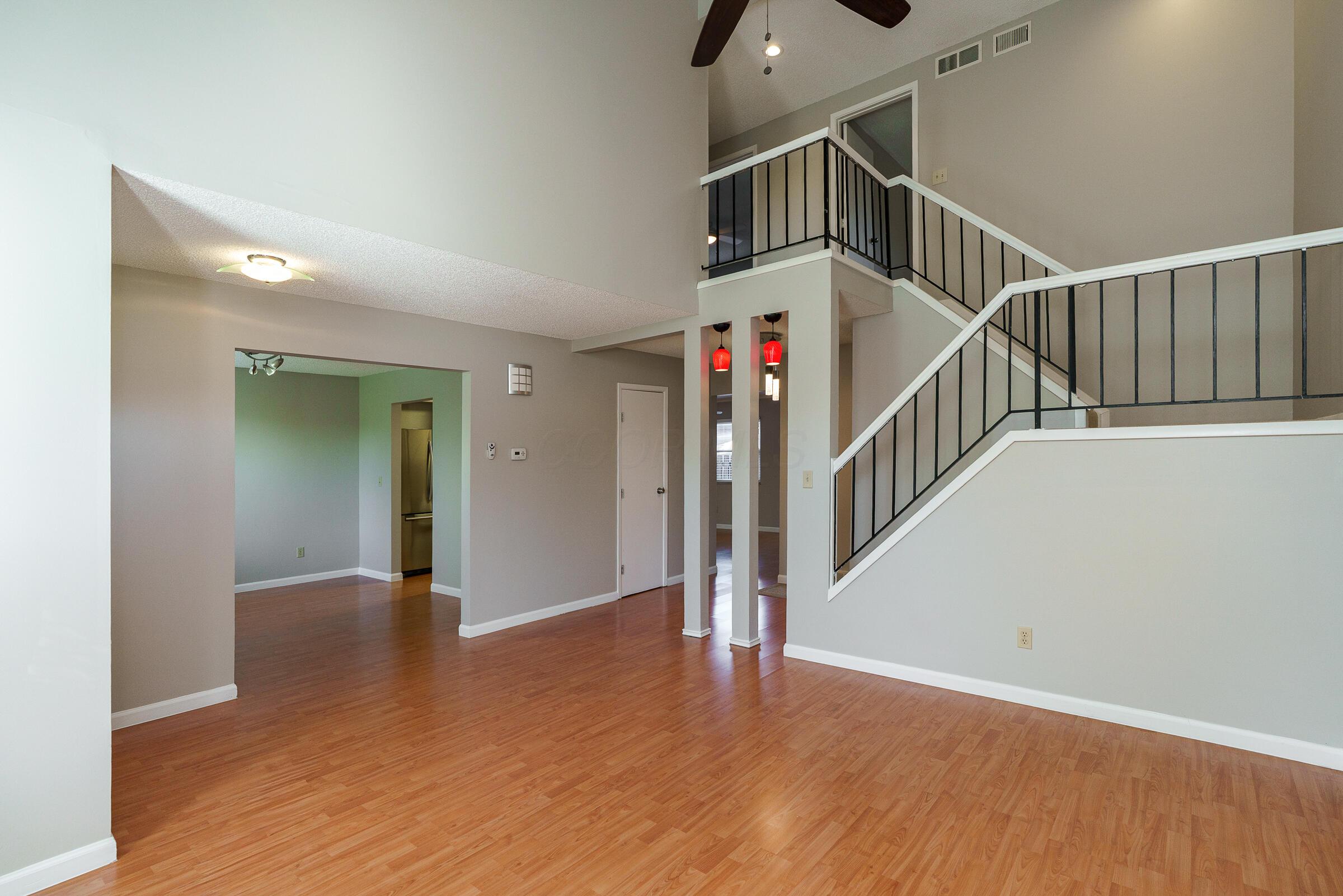 6207 Roxburgh Court, 16D, Columbus Unit: 16D