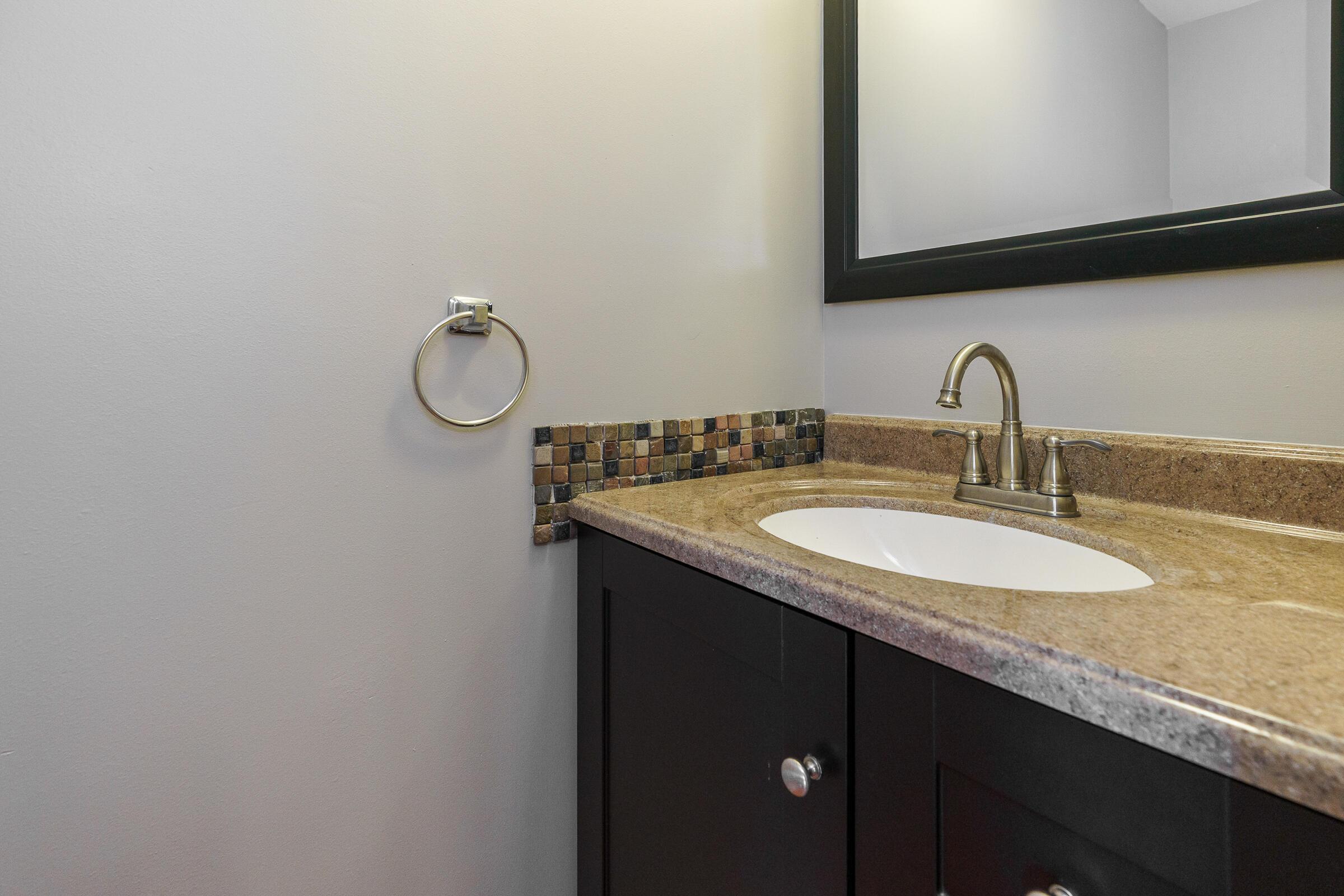 6207 Roxburgh Court, 16D, Columbus Unit: 16D