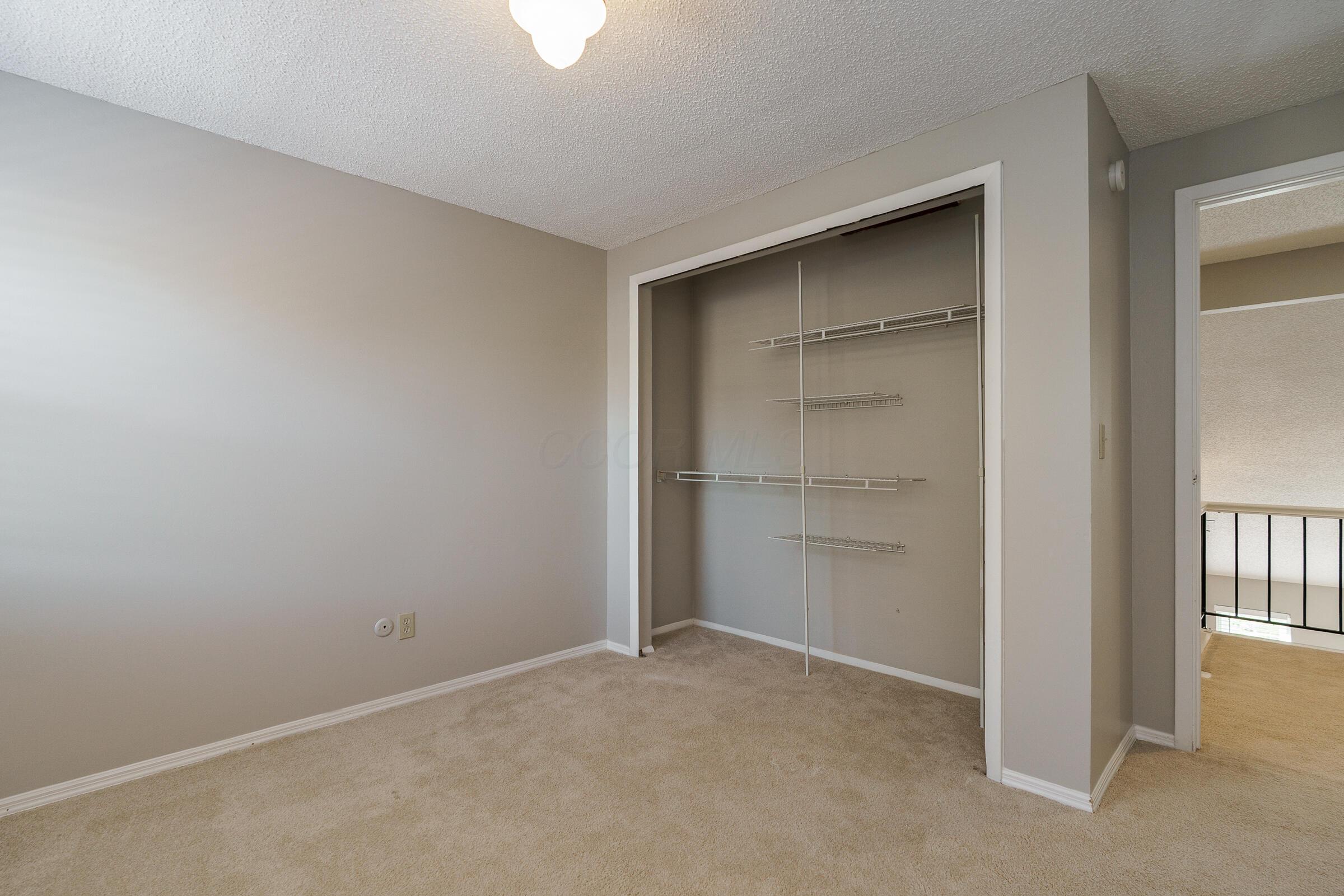 6207 Roxburgh Court, 16D, Columbus Unit: 16D