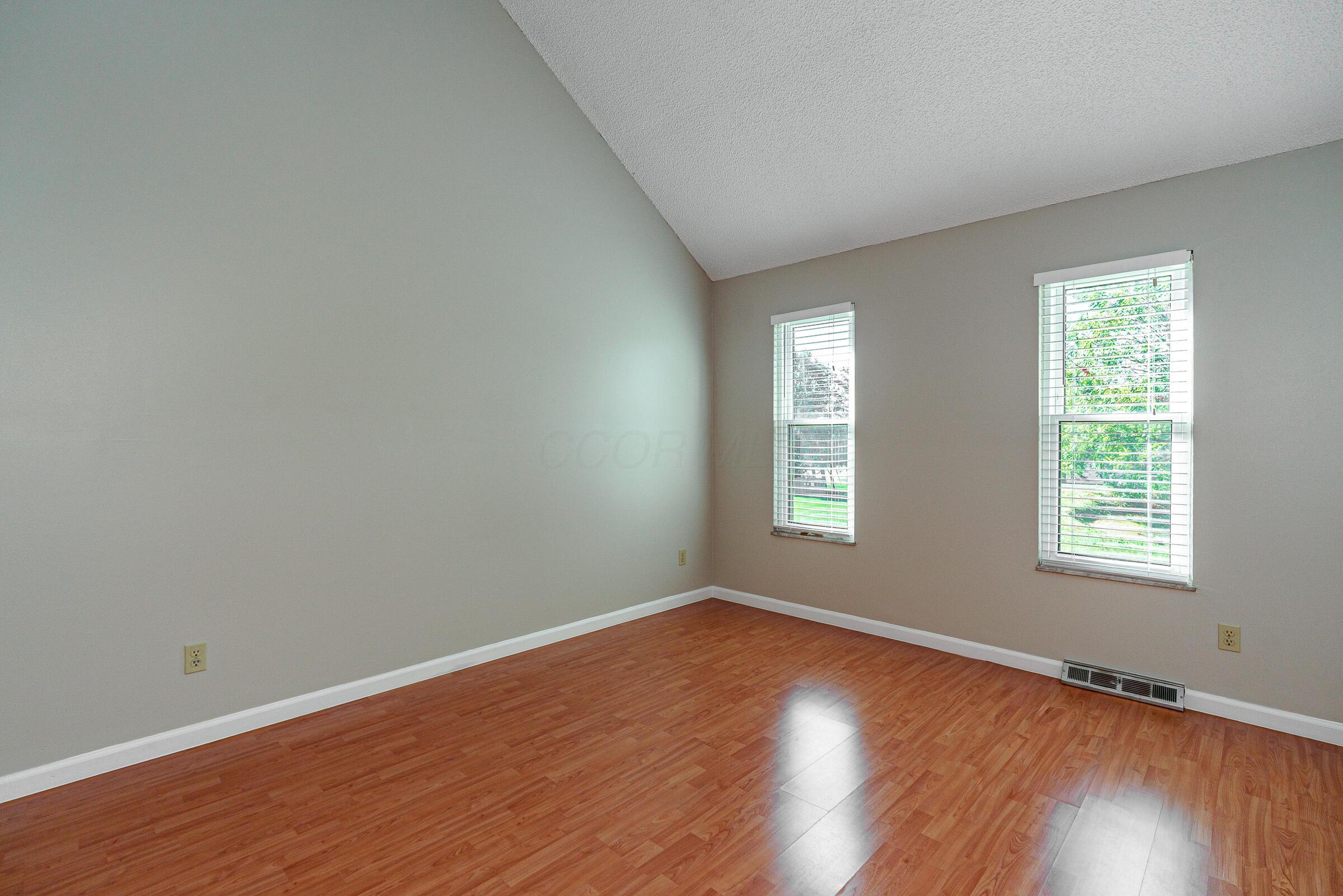 6207 Roxburgh Court, 16D, Columbus Unit: 16D