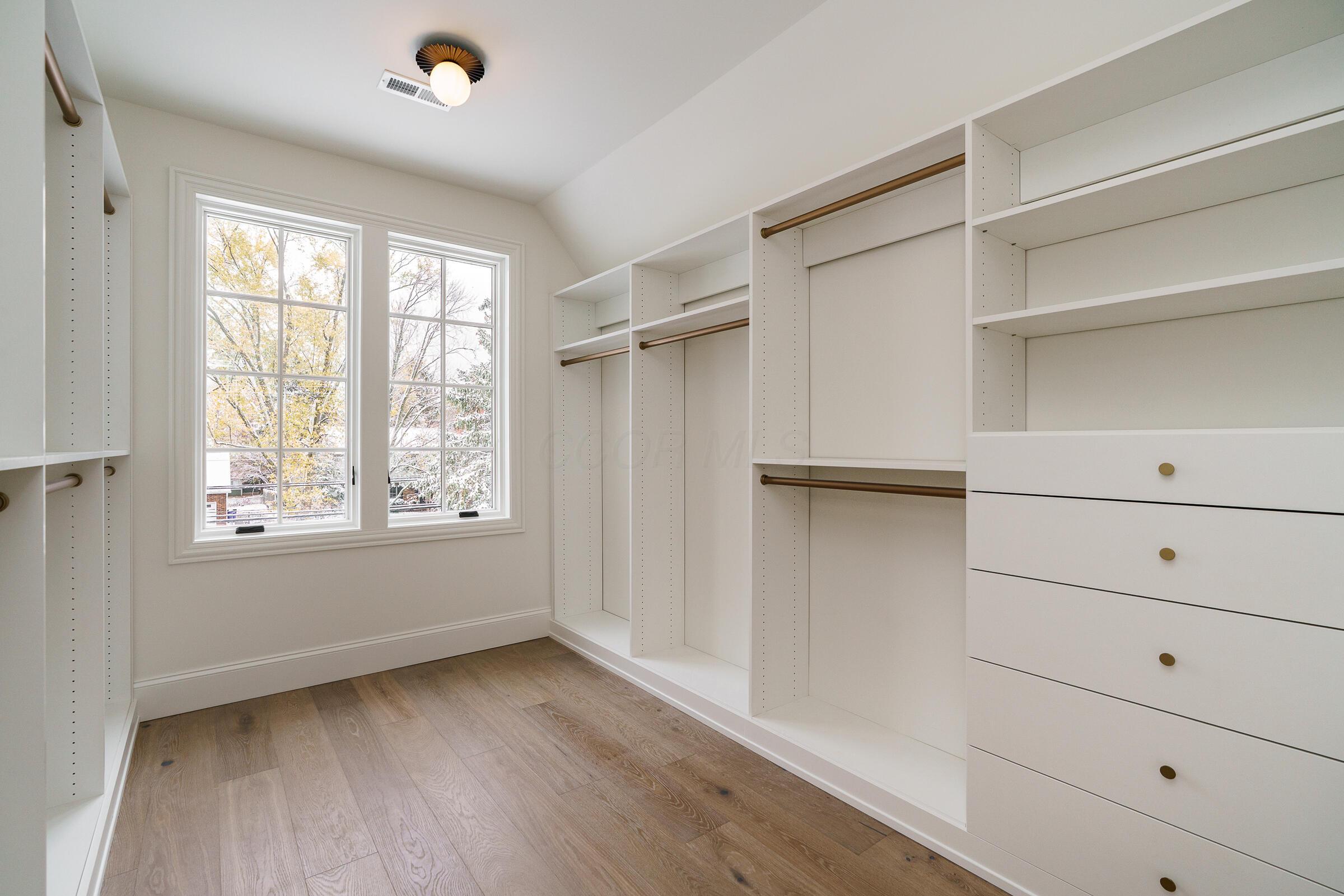 2681 Lane Road, Columbus