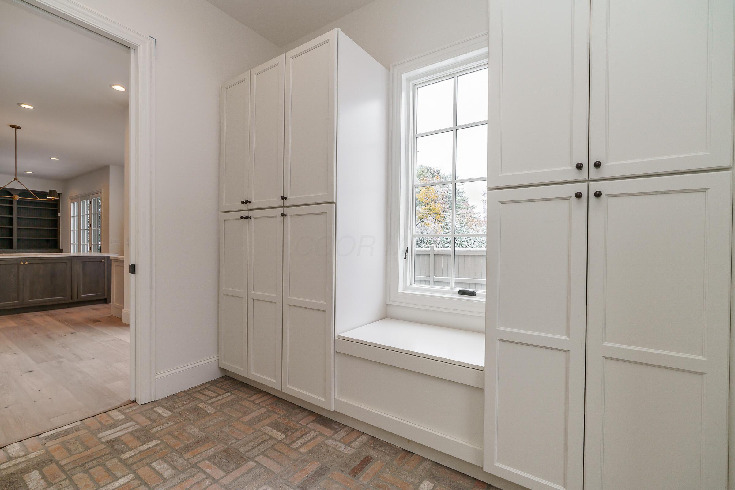 2681 Lane Road, Columbus