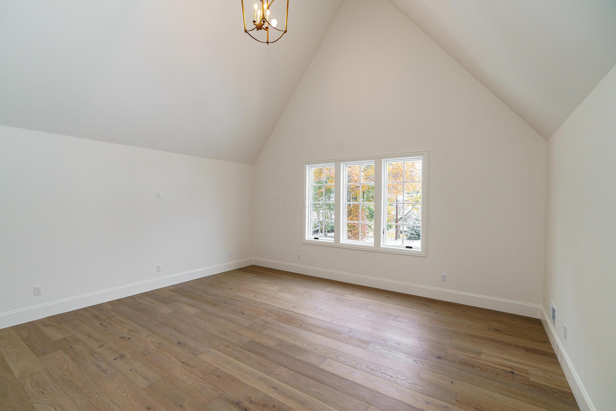 2681 Lane Road, Columbus