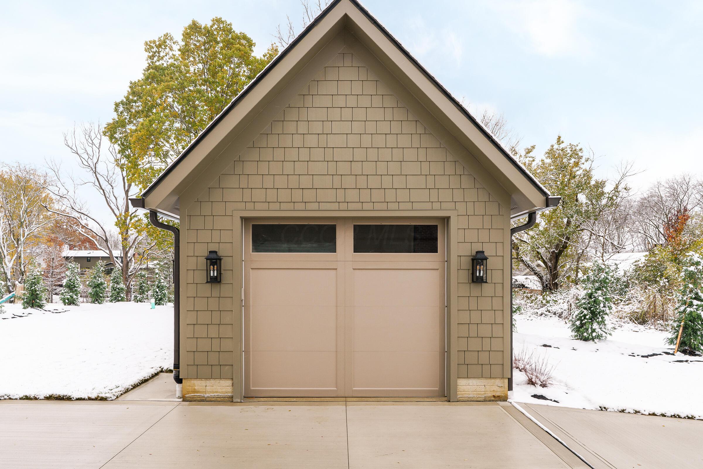 2681 Lane Road, Columbus