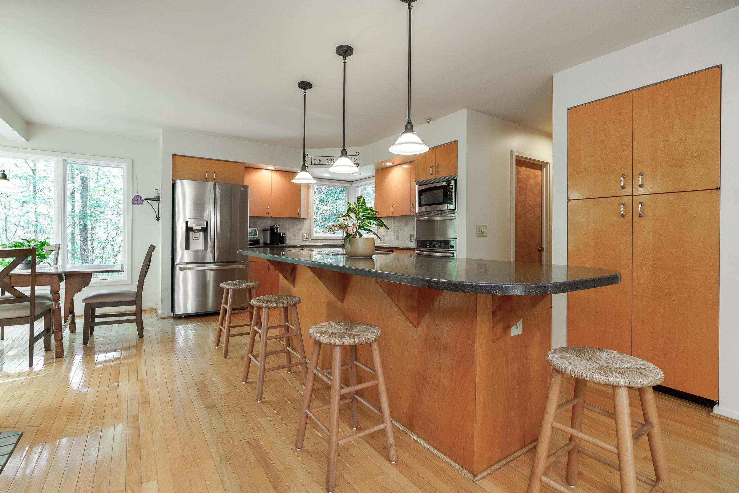 1037 Ravine Ridge Drive, Columbus